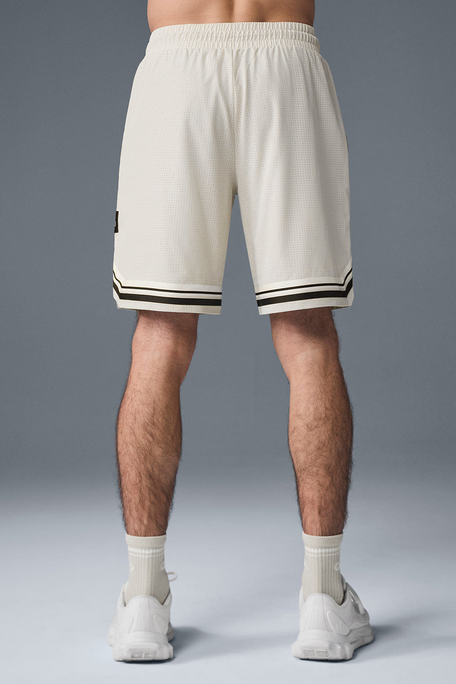 ALO Yoga 9" Traction Arena Short