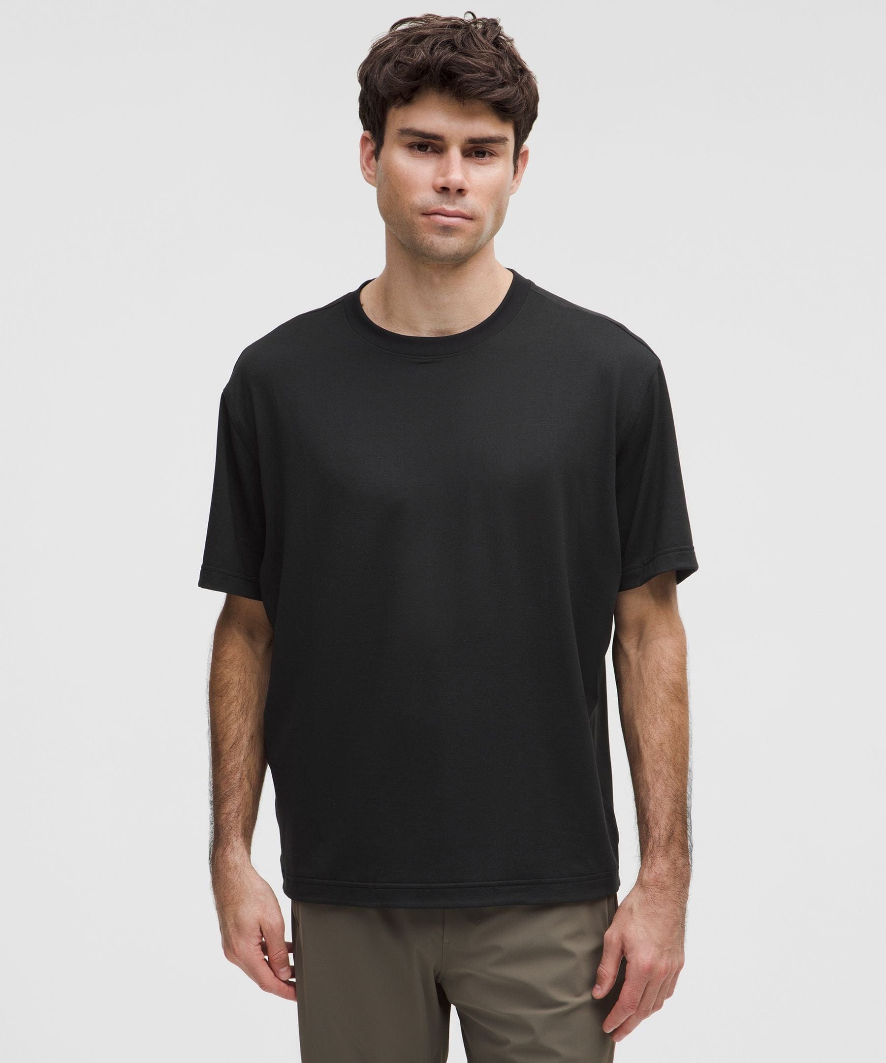 Lululemon EasySet Training Short - Sleeve Shirt