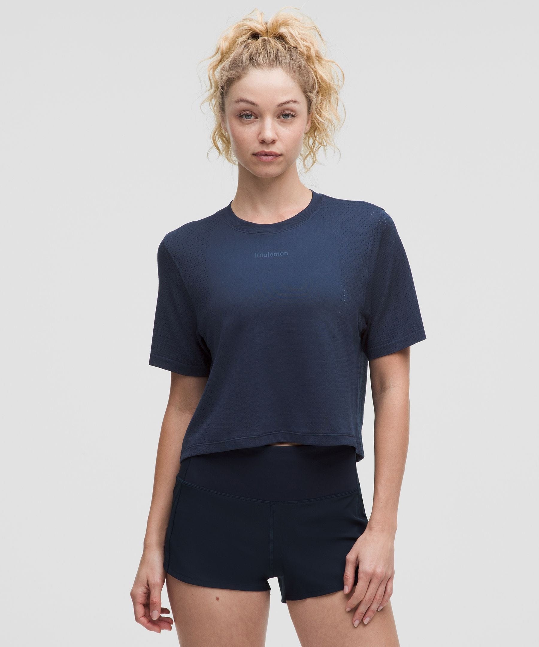 Lululemon Women's Swiftly High - Low Cropped Short - Sleeve Shirt