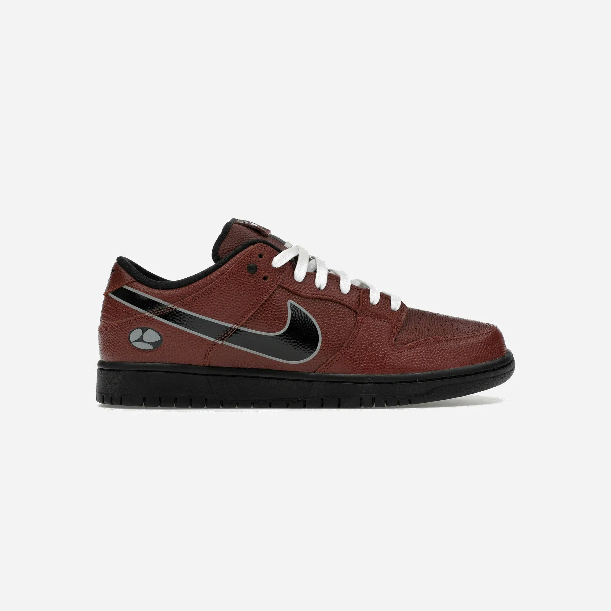 Nike Sb Dunk Low Limosine Skateboards