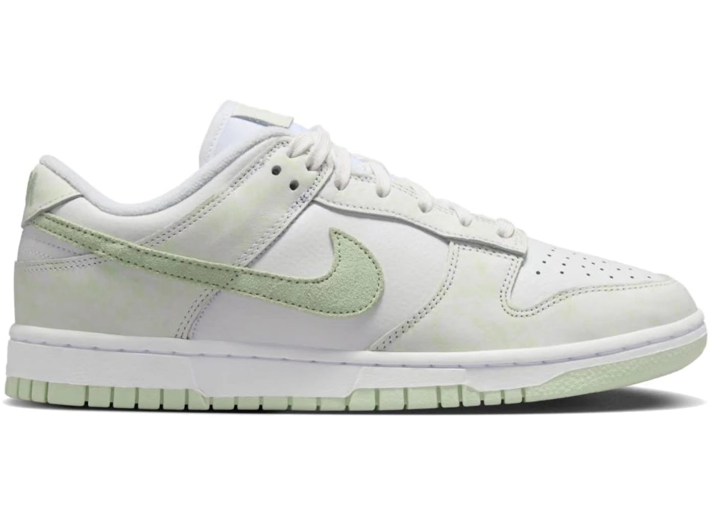 Nike Dunk Low Jade Aura Womens