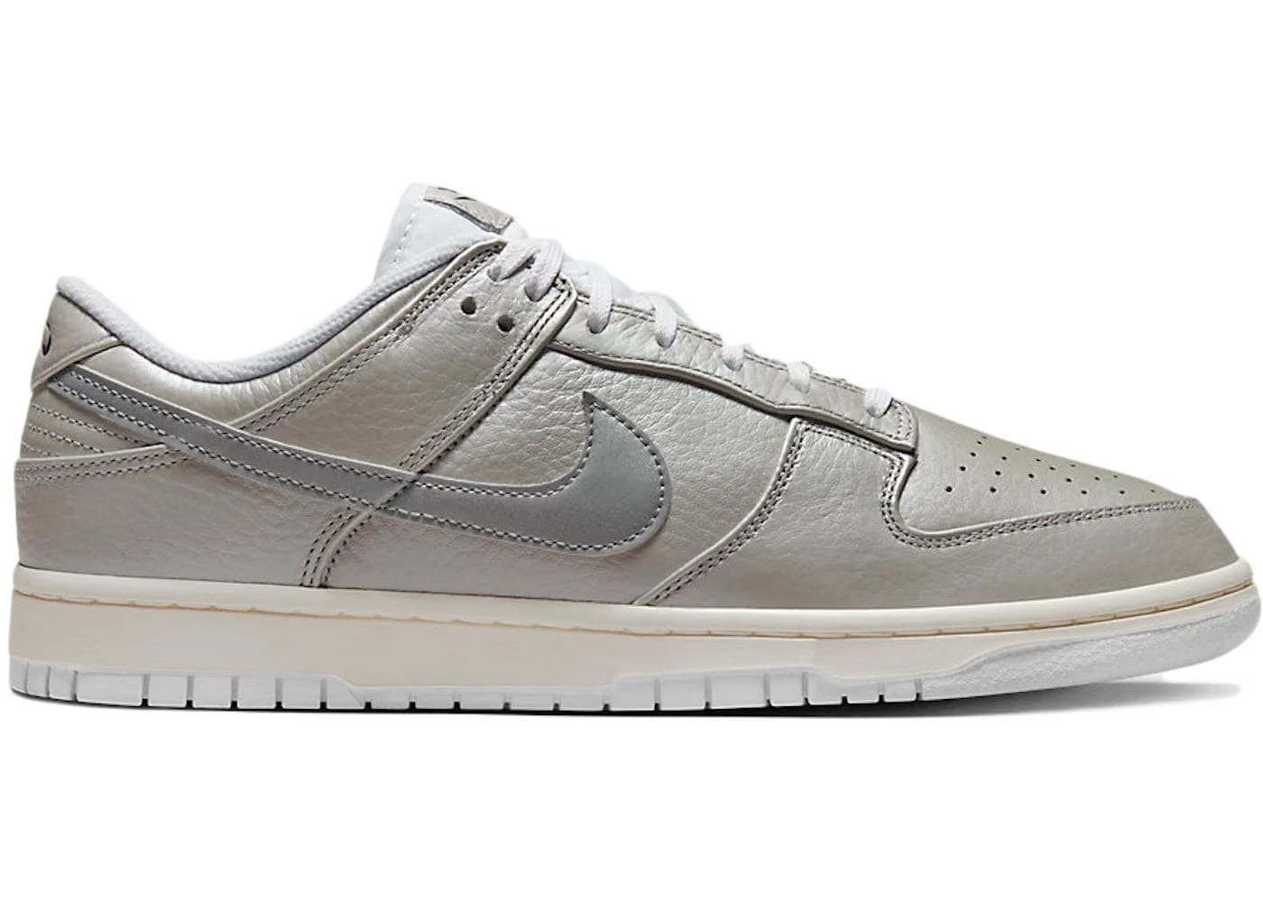 Nike Dunk Low Metallic Silver