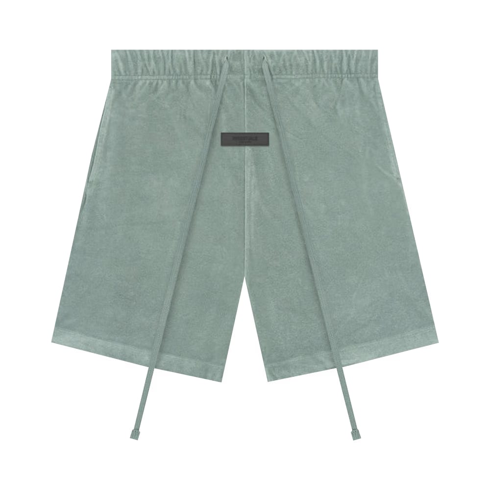 ESSENTIALS Shorts SYCAMORE