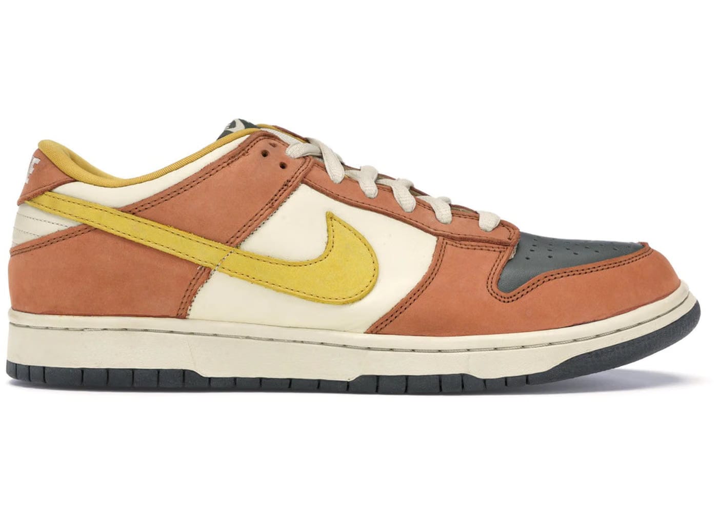 Nike Sb Dunk Low Vapour Mineral Yellow
