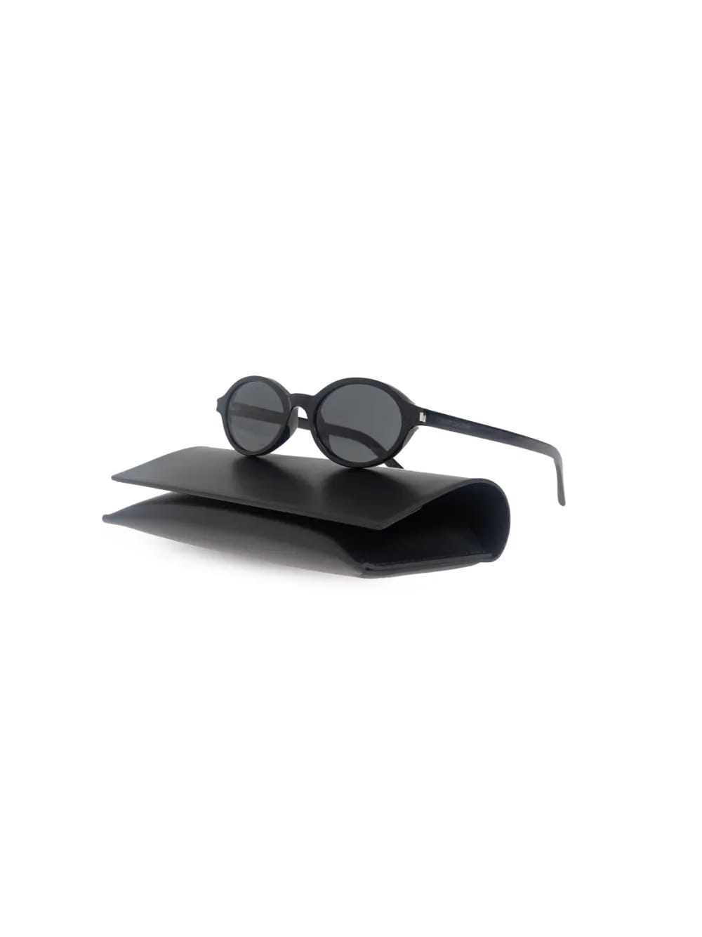 tinted oval-framed sunglasses