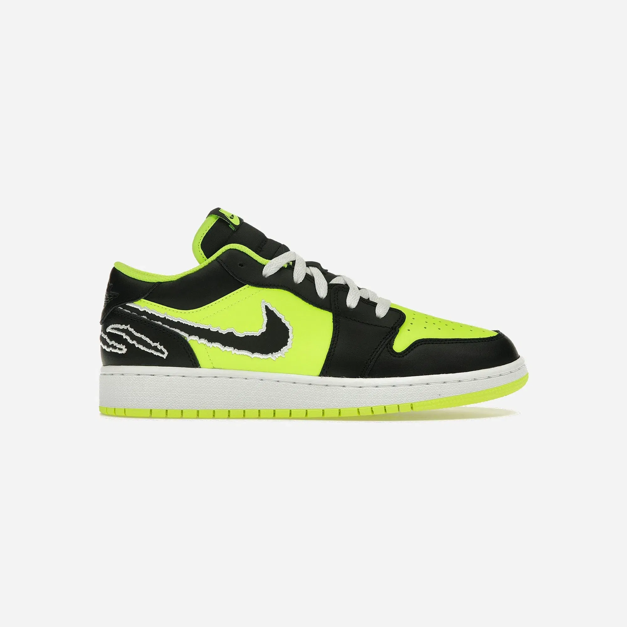 Jordan 1 Low Se Black Cat Volt Gs