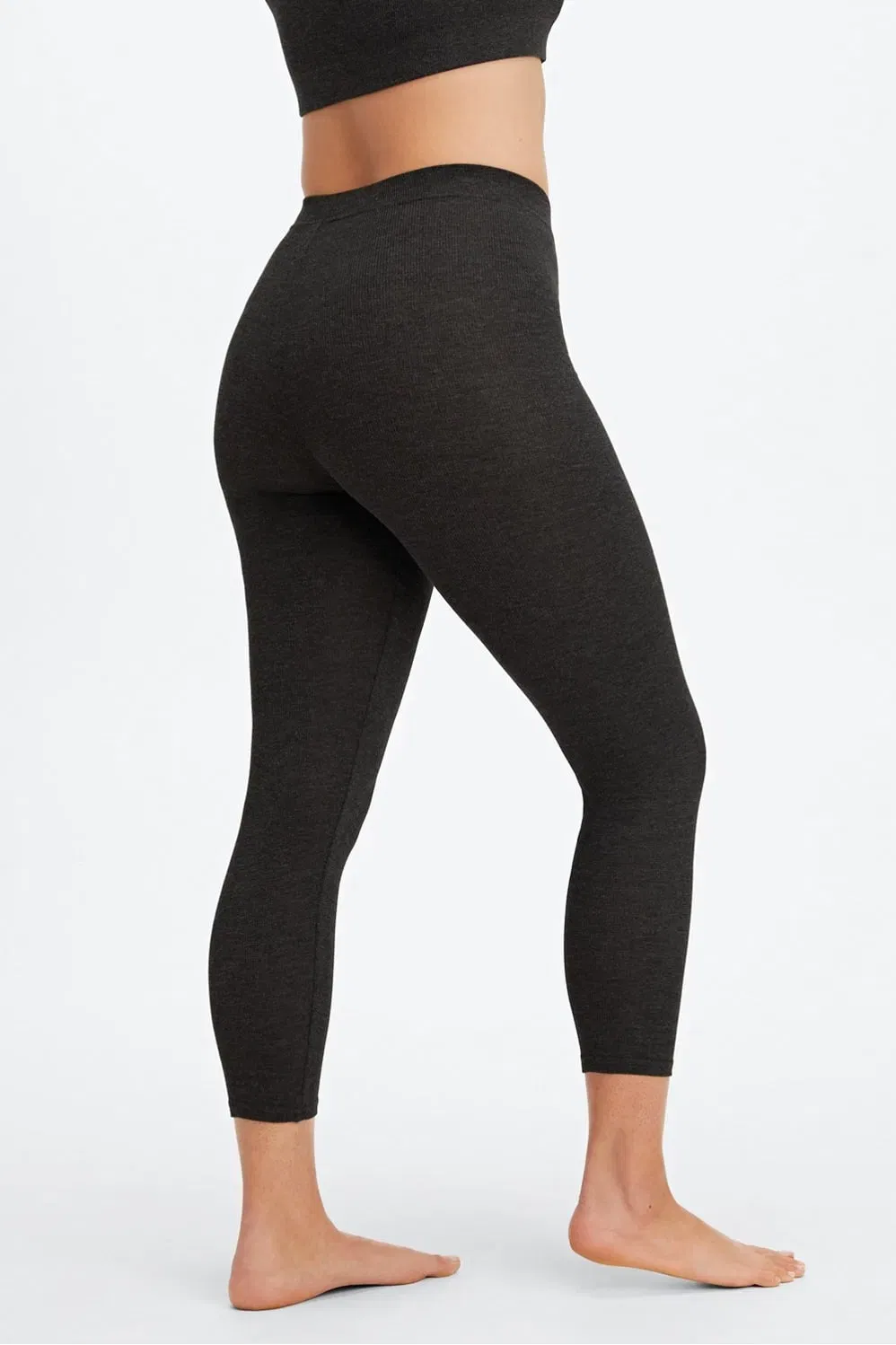 Fabletics RestoreKnit Ultra High - Waisted 7/8 Legging