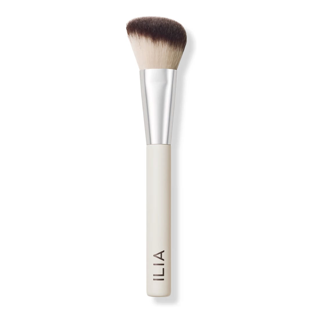 ILIA Sculpting Brush with Synthetic Bristles