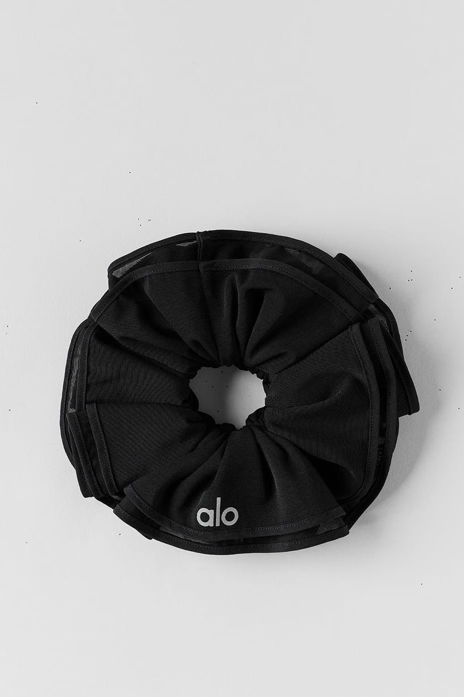 ALO Yoga Women'S Mesh Sweet Nothing Oversize Scrunchie