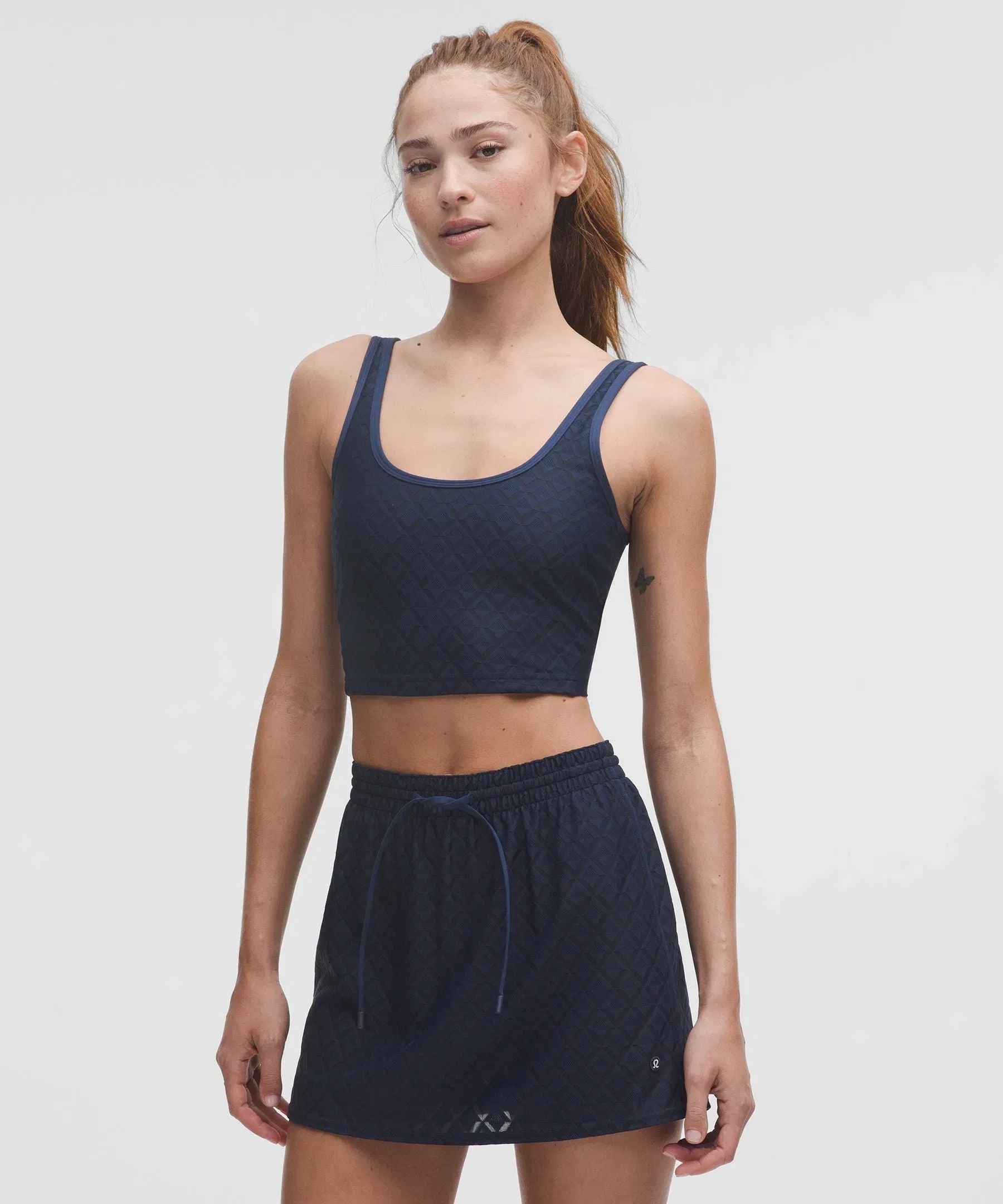 Lululemon Women's Textured Mesh Tennis Tank Top *Medium Support, B/C Cup
