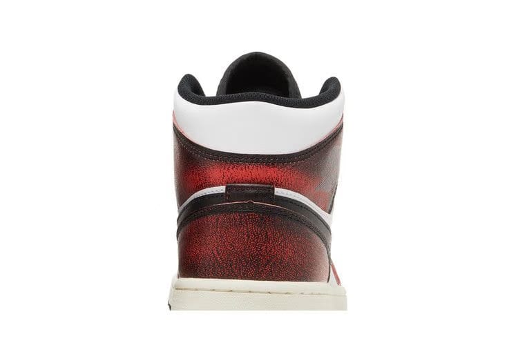 Air Jordan 1 Mid Wear-Away Chicago