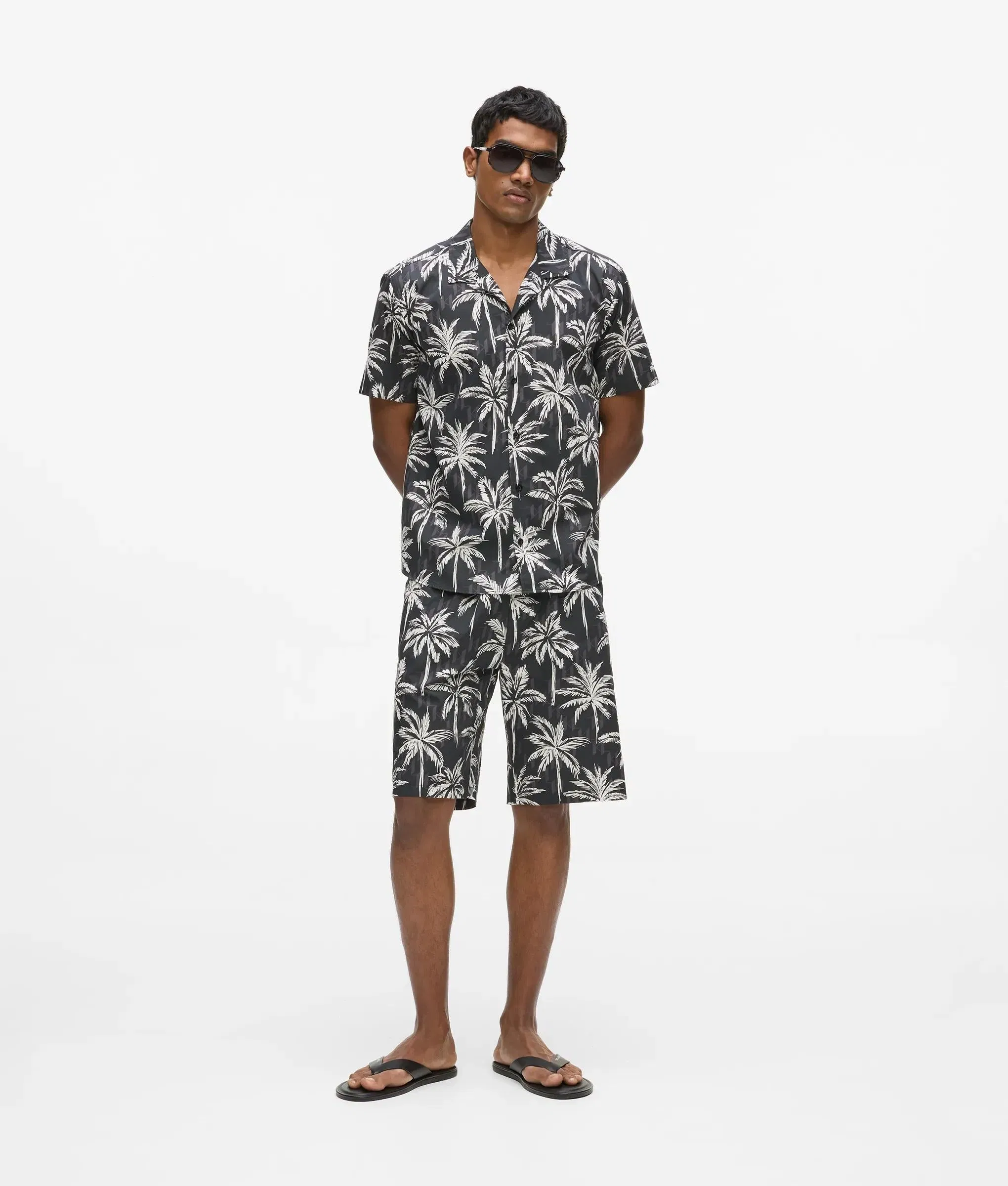 Karl Lagerfeld Palm - Print Shorts Black