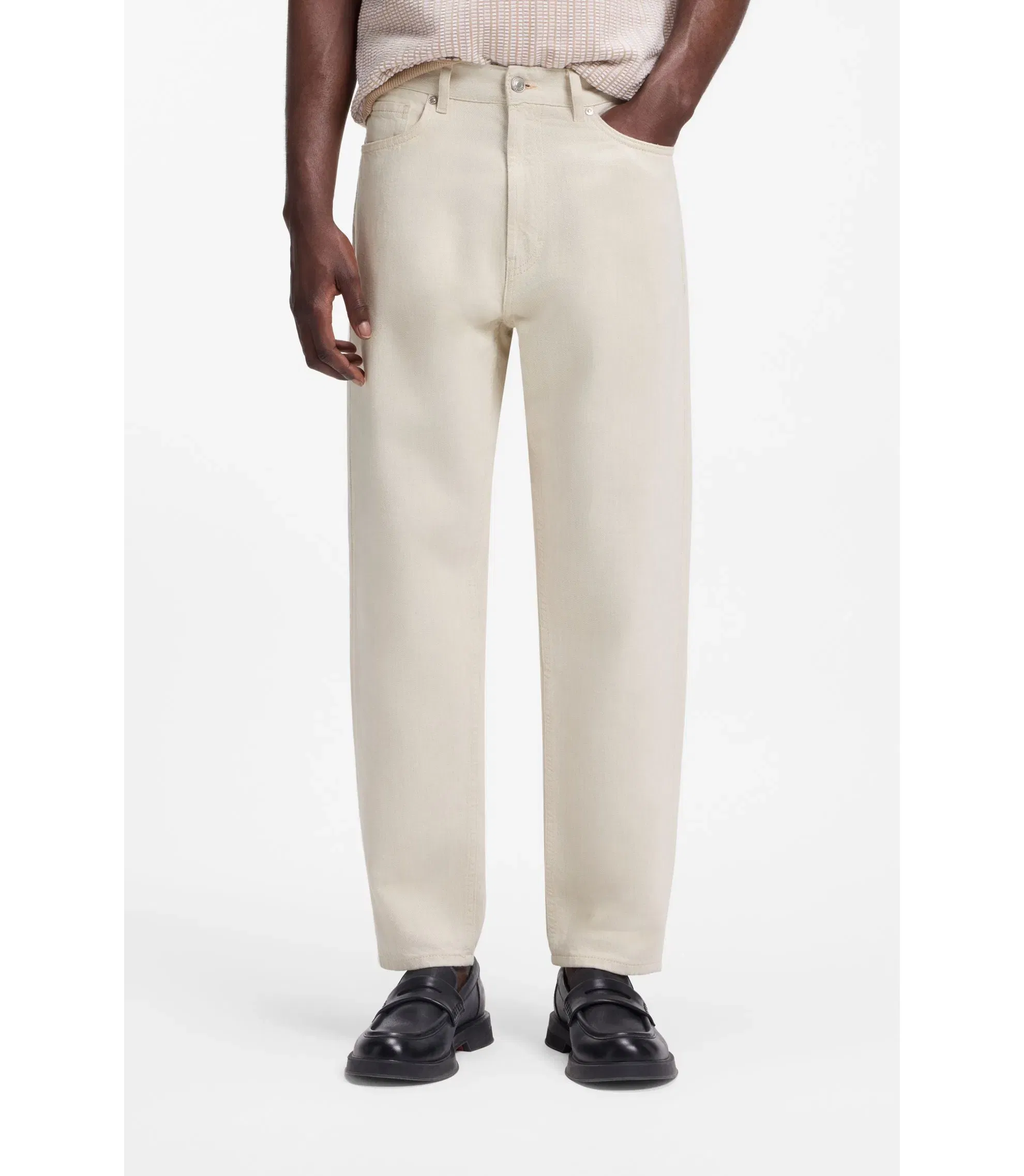 Hugo Relaxed Tapered Fit Jeans In Ecru Denim White