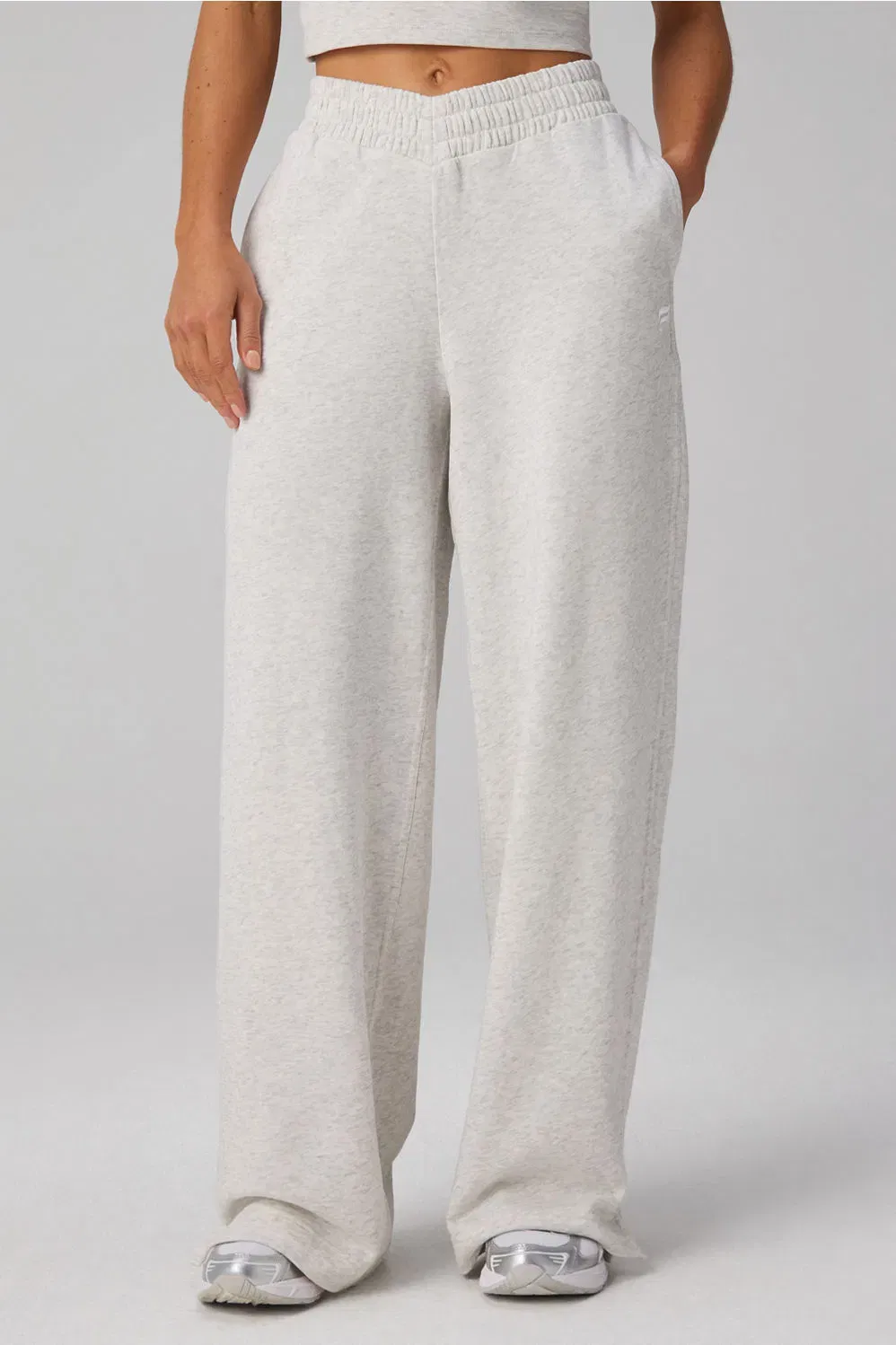 Fabletics Year Round Terry V - Waist Sweatpant