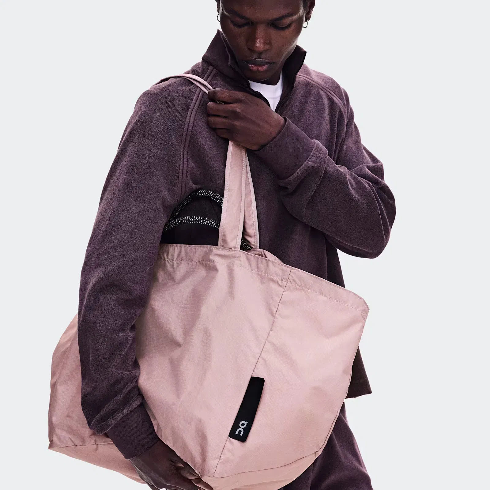 On Cargo Pack 60 l Biscuit