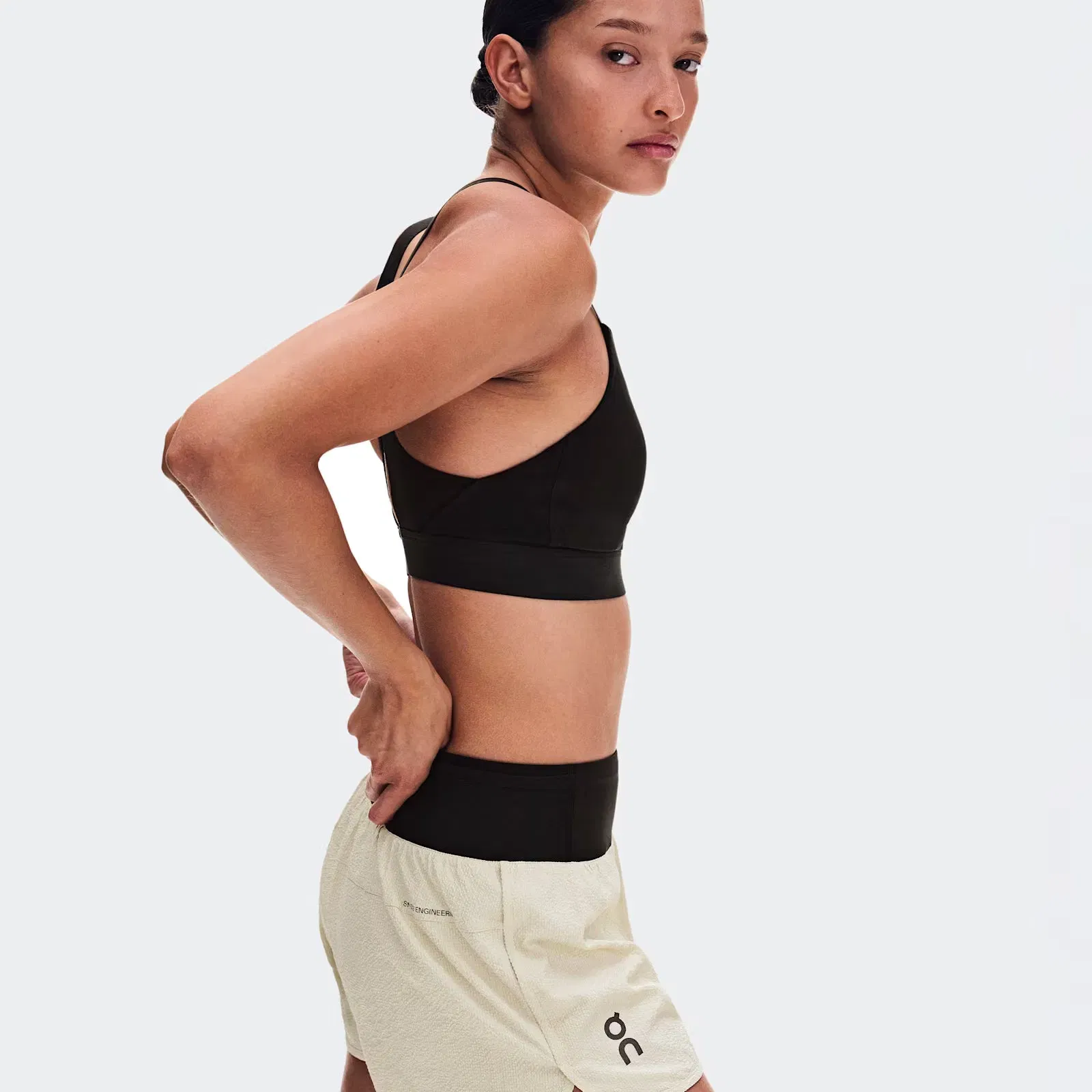 On Performance Volt Shorts Hare (Women'S)