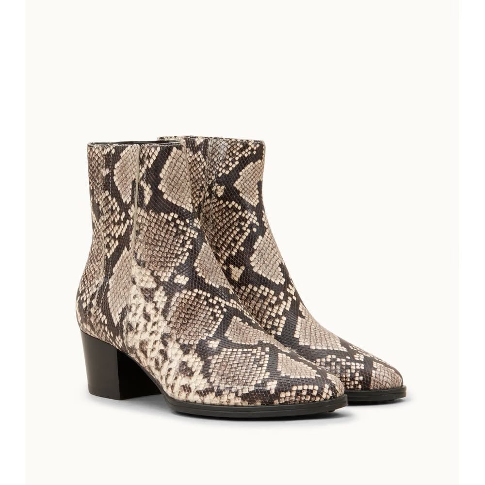 Tods Ankle Boots In Leather Black Beige Womens