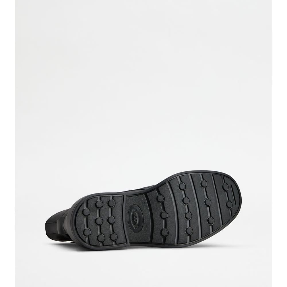 Tods Ankle Boots In Leather Black Mens