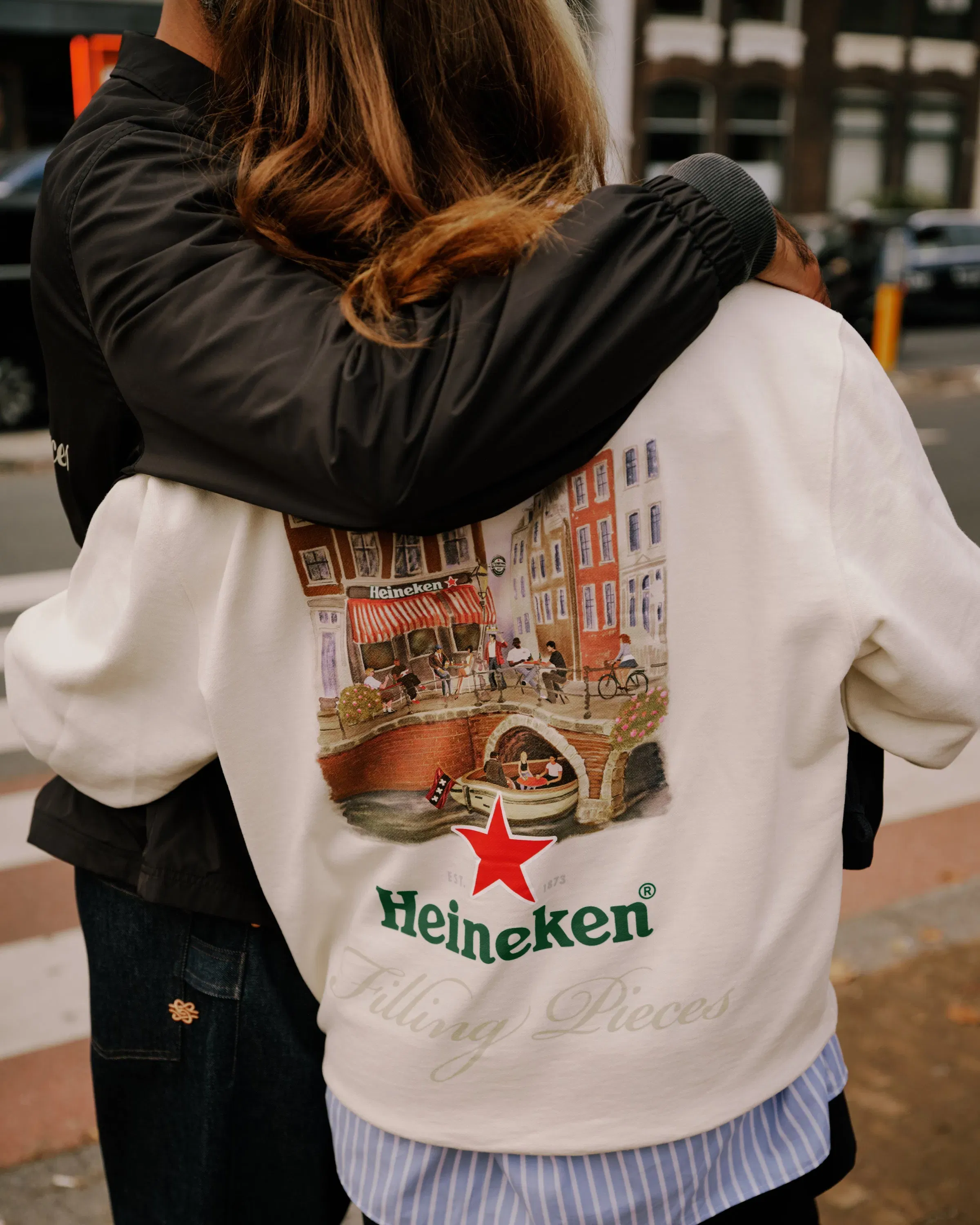 Trendmaven Sweatshirt Heineken Cafe Antique White