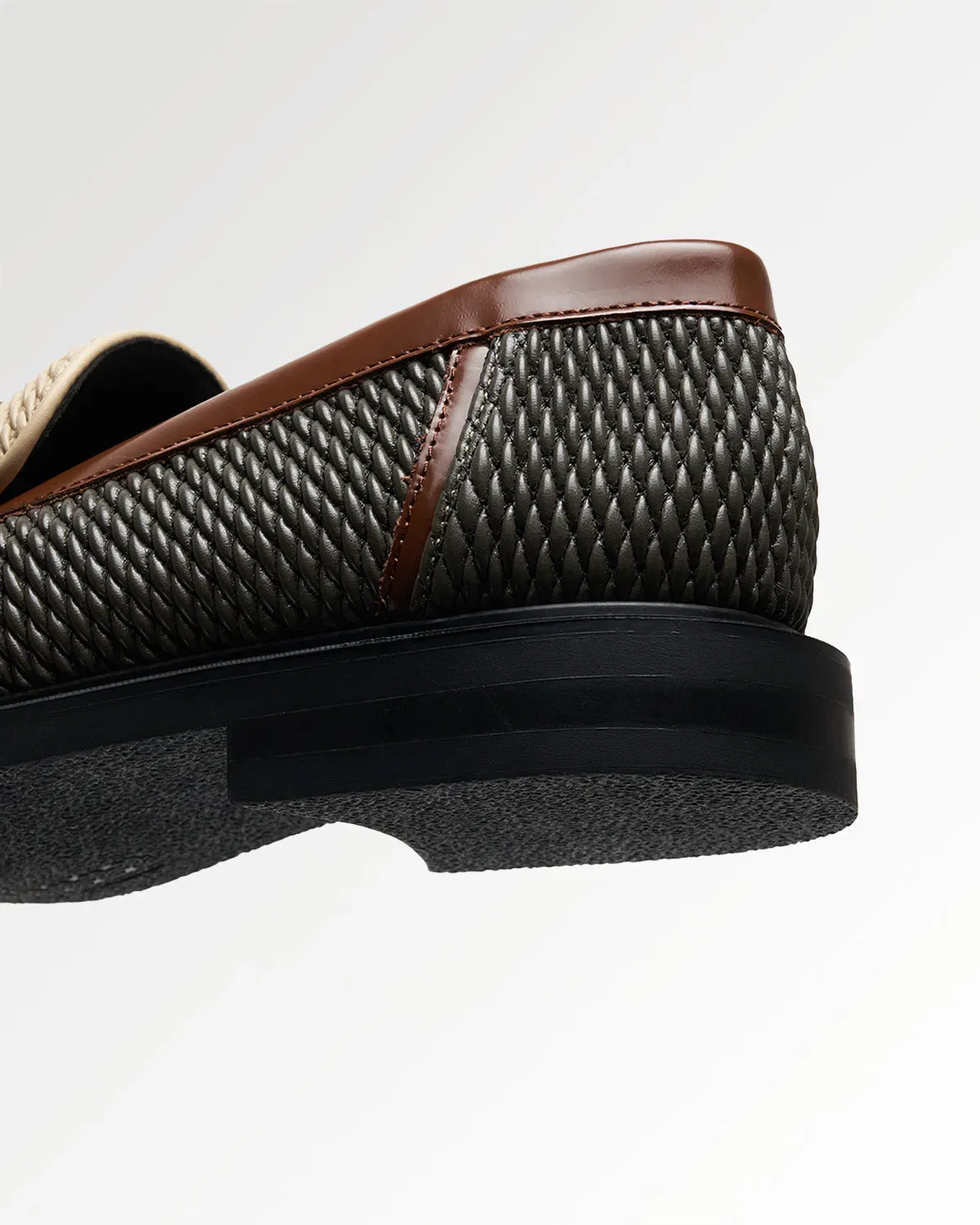 Visionary Loafer Reed Beige / Green