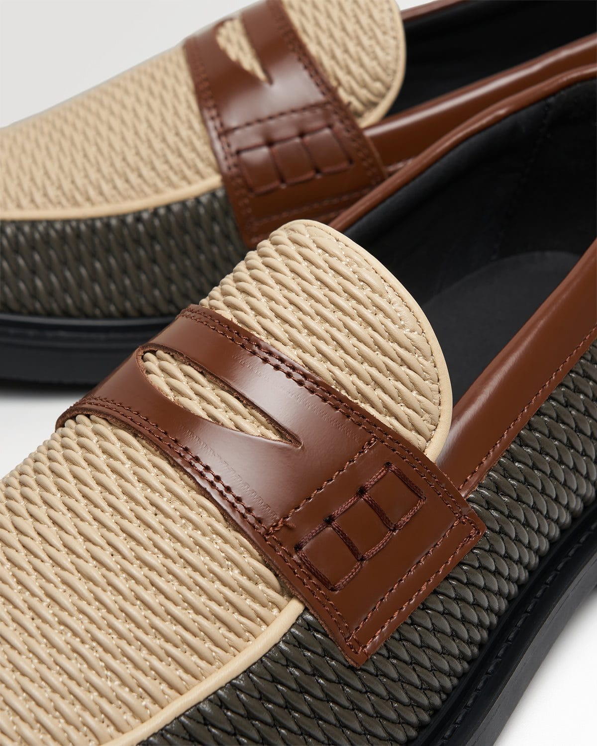 Visionary Loafer Reed Beige / Green