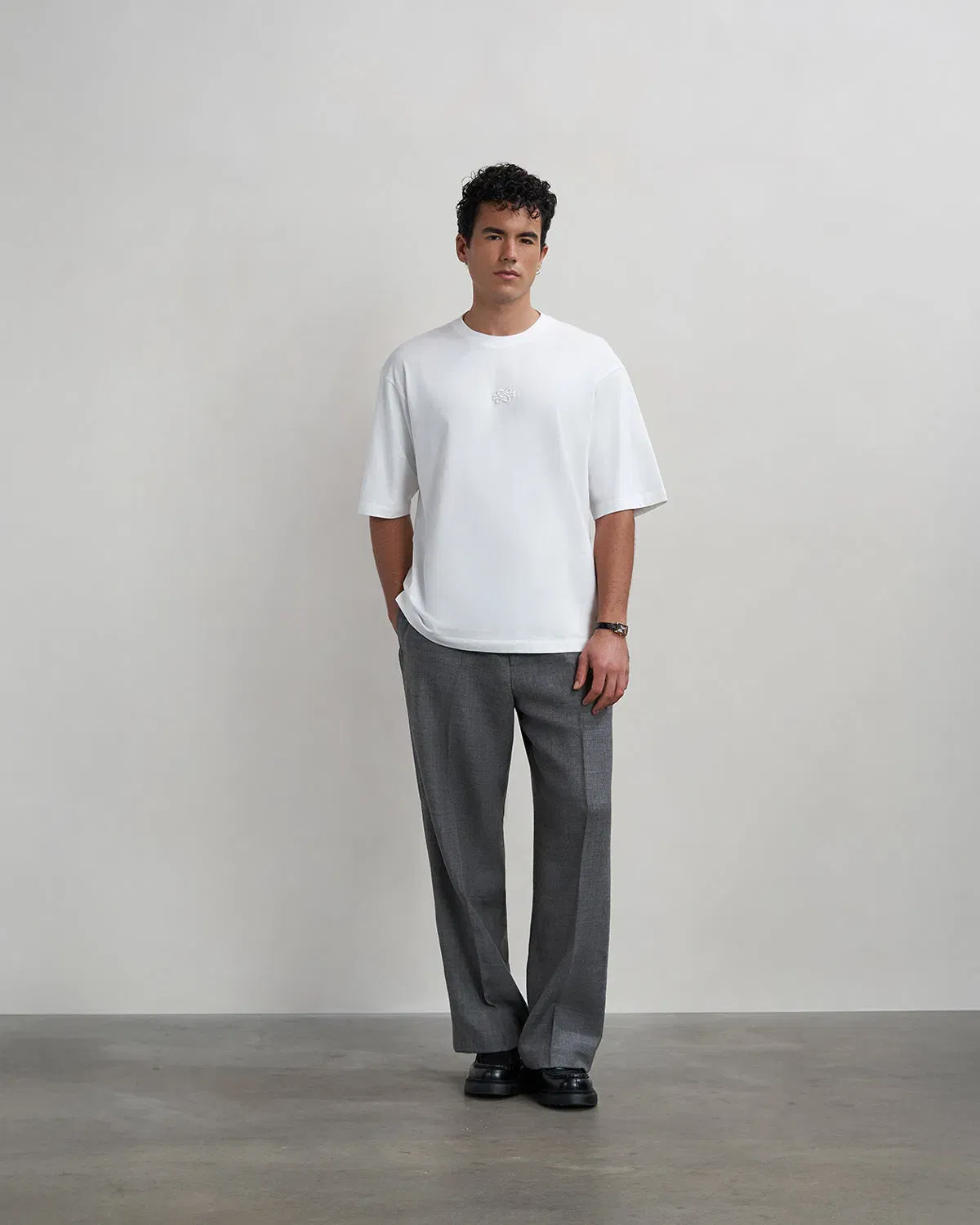 Conventional T-shirt Boxy Embroidered White