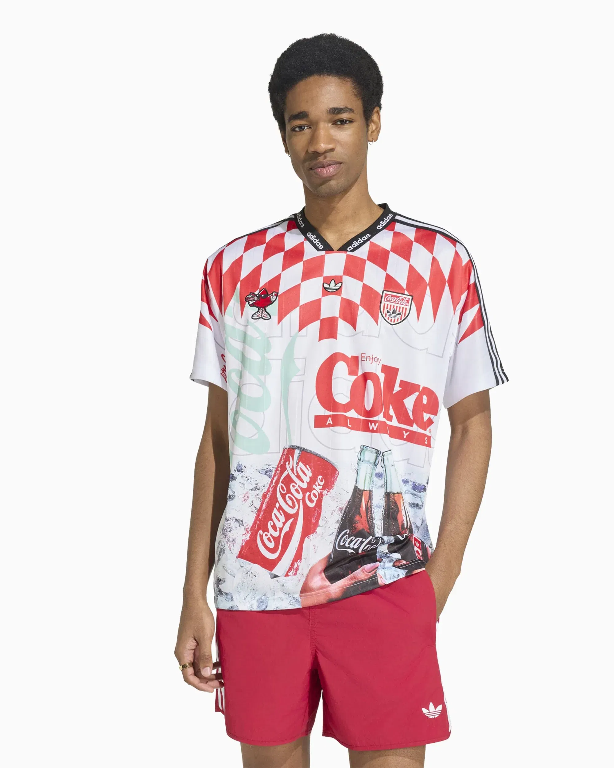 adidas Jersey T-Shirt con gráfico Relaxed adidas Originals x Coca-Cola Classic Sport Mash-Up para hombre