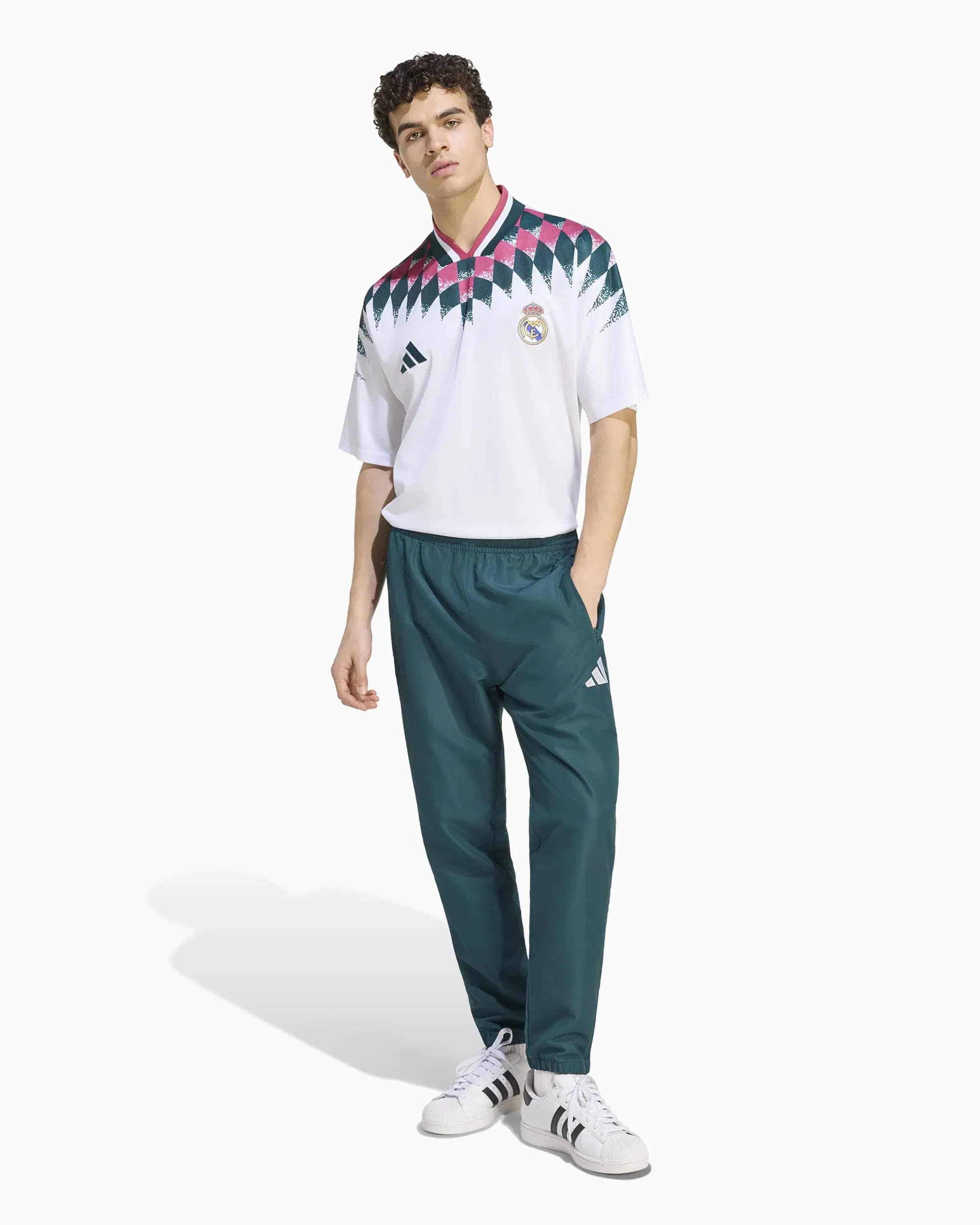 adidas Jersey T-Shirt con logo Relaxed adidas Originals Real Madrid C.F. Stadium para hombre