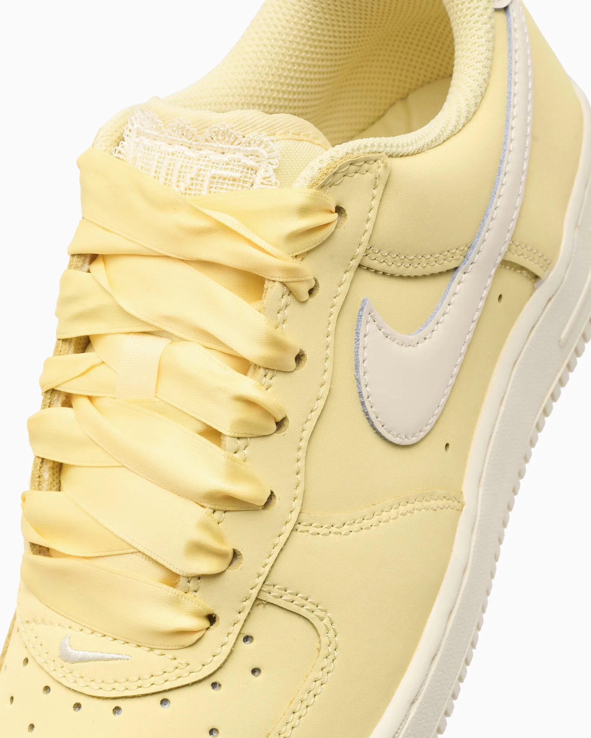 Nike Women's Air Force 1 Retro Premium "Ribbon Lace"