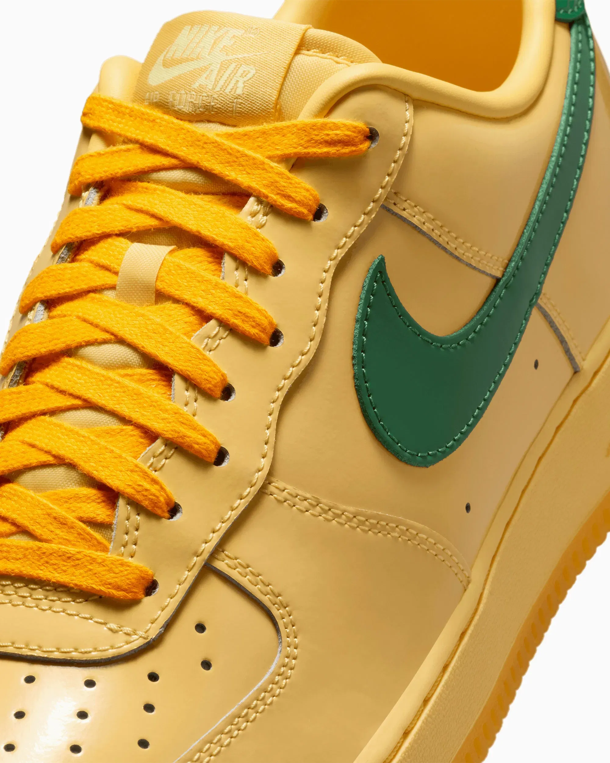 Nike Air Force 1 Low QS "Patent Leather"