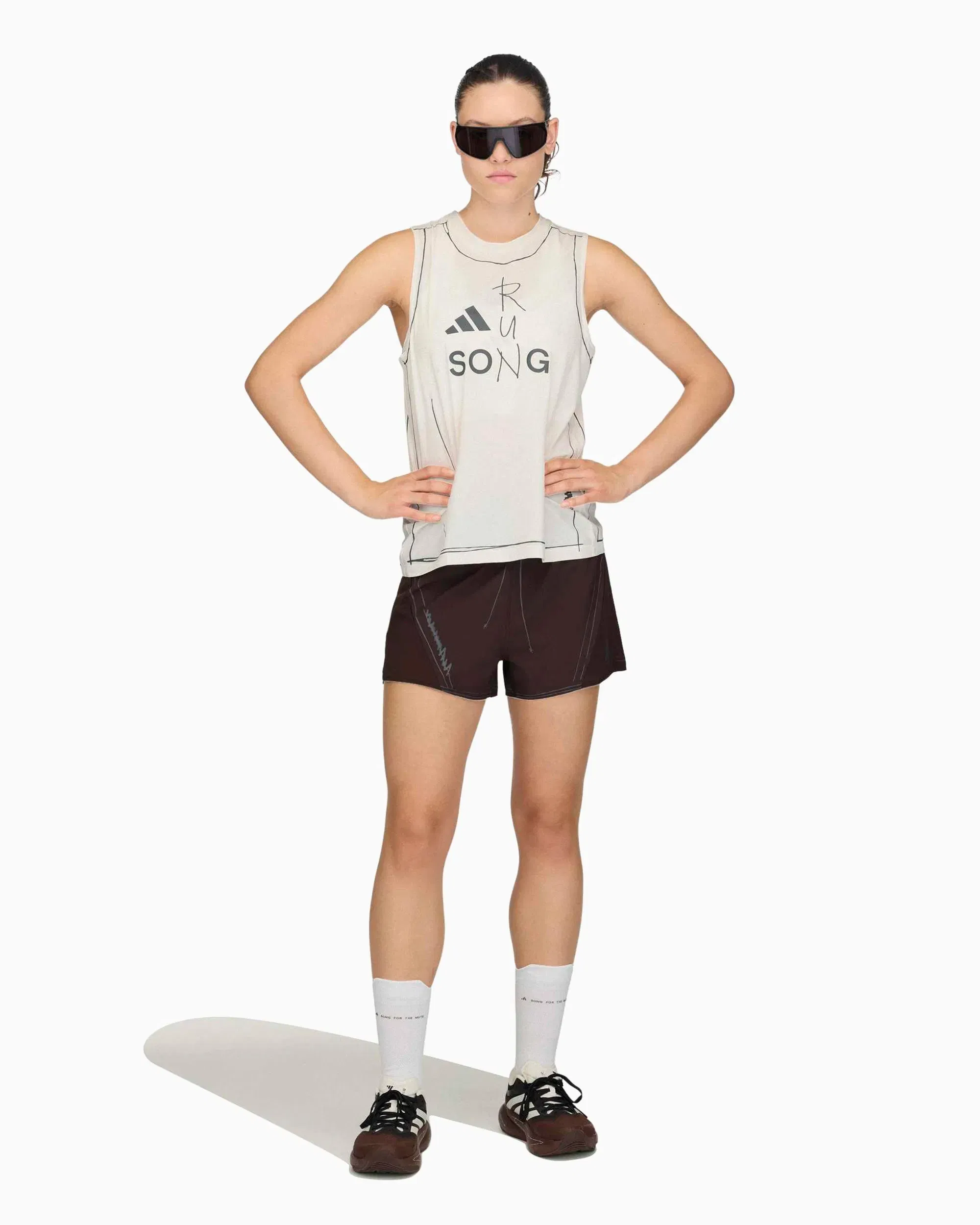 adidas Tank Top con gráfico adidas Performance x Song For The Mute Running adi365 para mujer