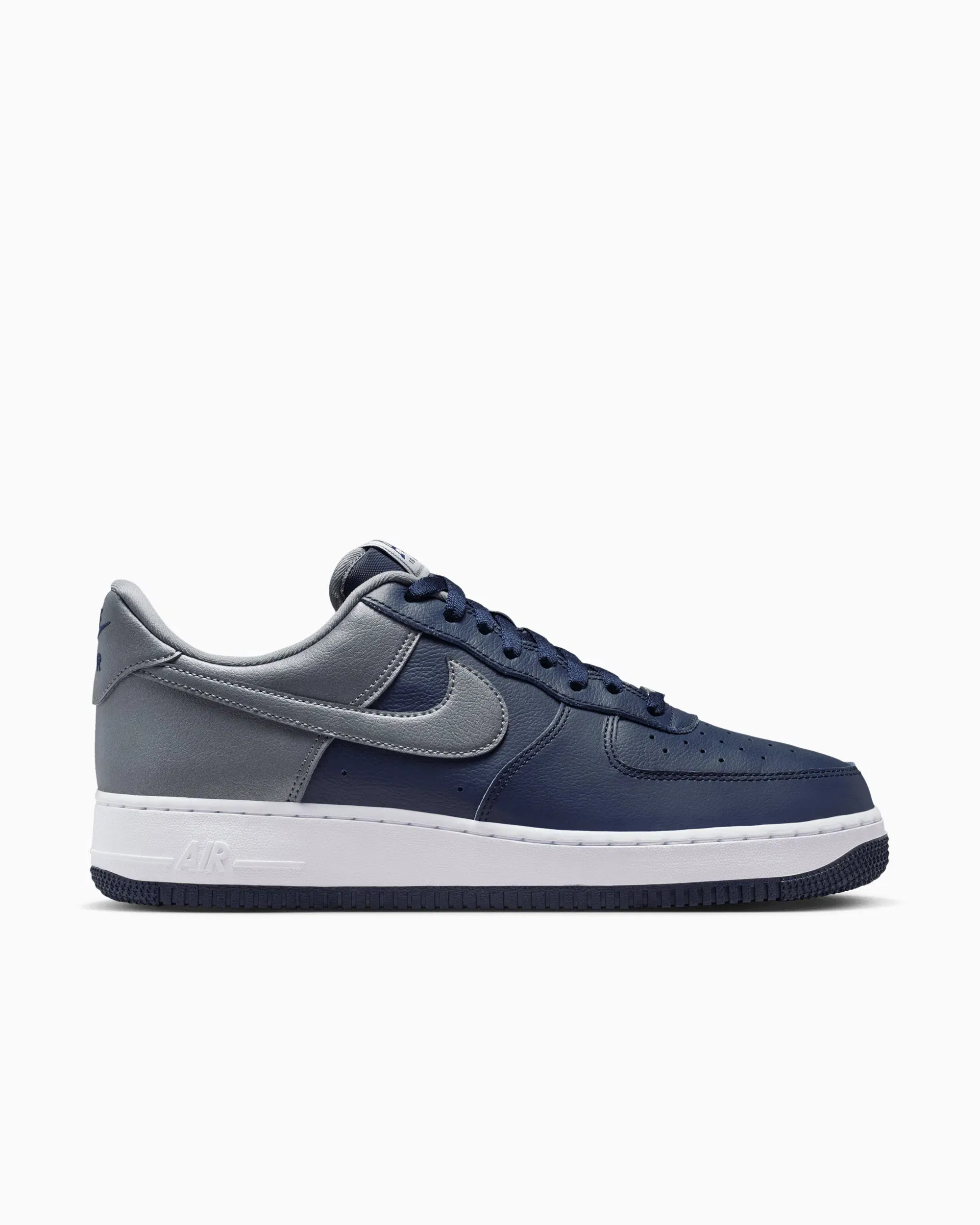 Nike Air Force 1 '07 LV8 "Mismatched Heel"