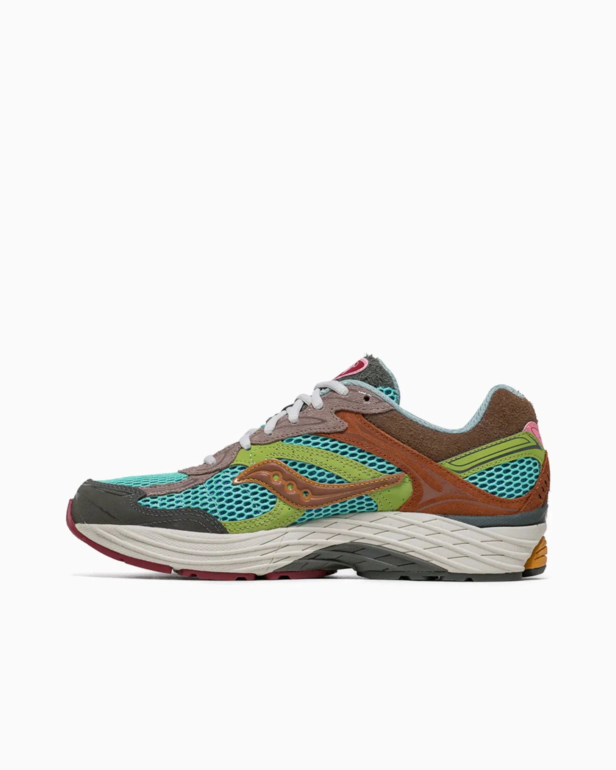 Saucony x Sneakers Politics Progrid OMNI 9 "Sportsman's Paradise"