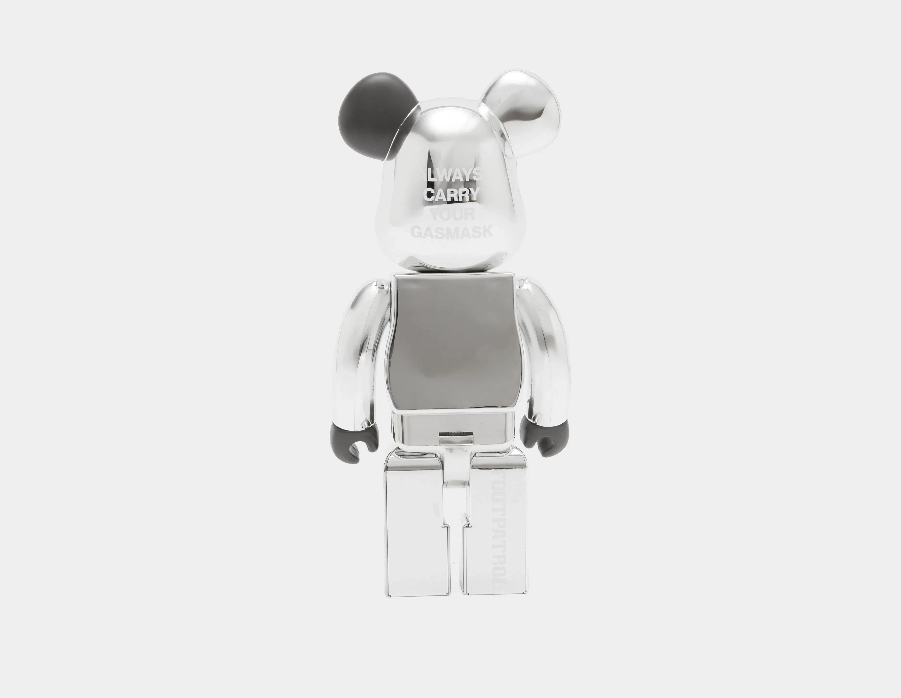 Medicom x Footpatrol BE@RBRICK 400%