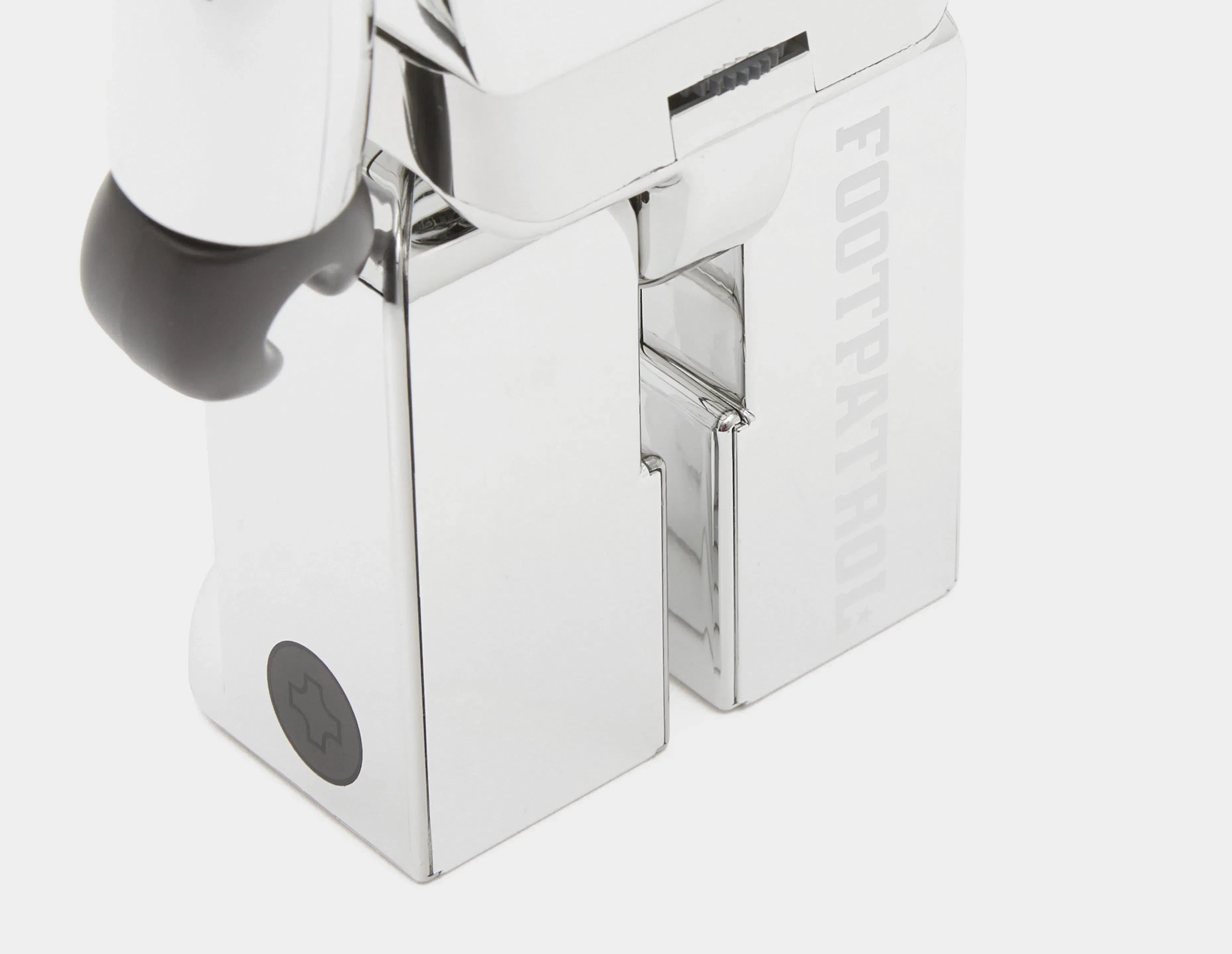 Medicom x Footpatrol BE@RBRICK 400%
