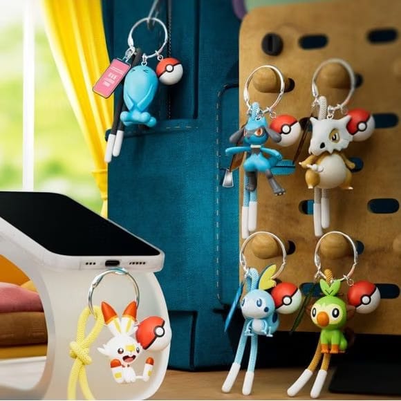 Langbowang Pokemon Figure Vinyl Keychain - Riolu