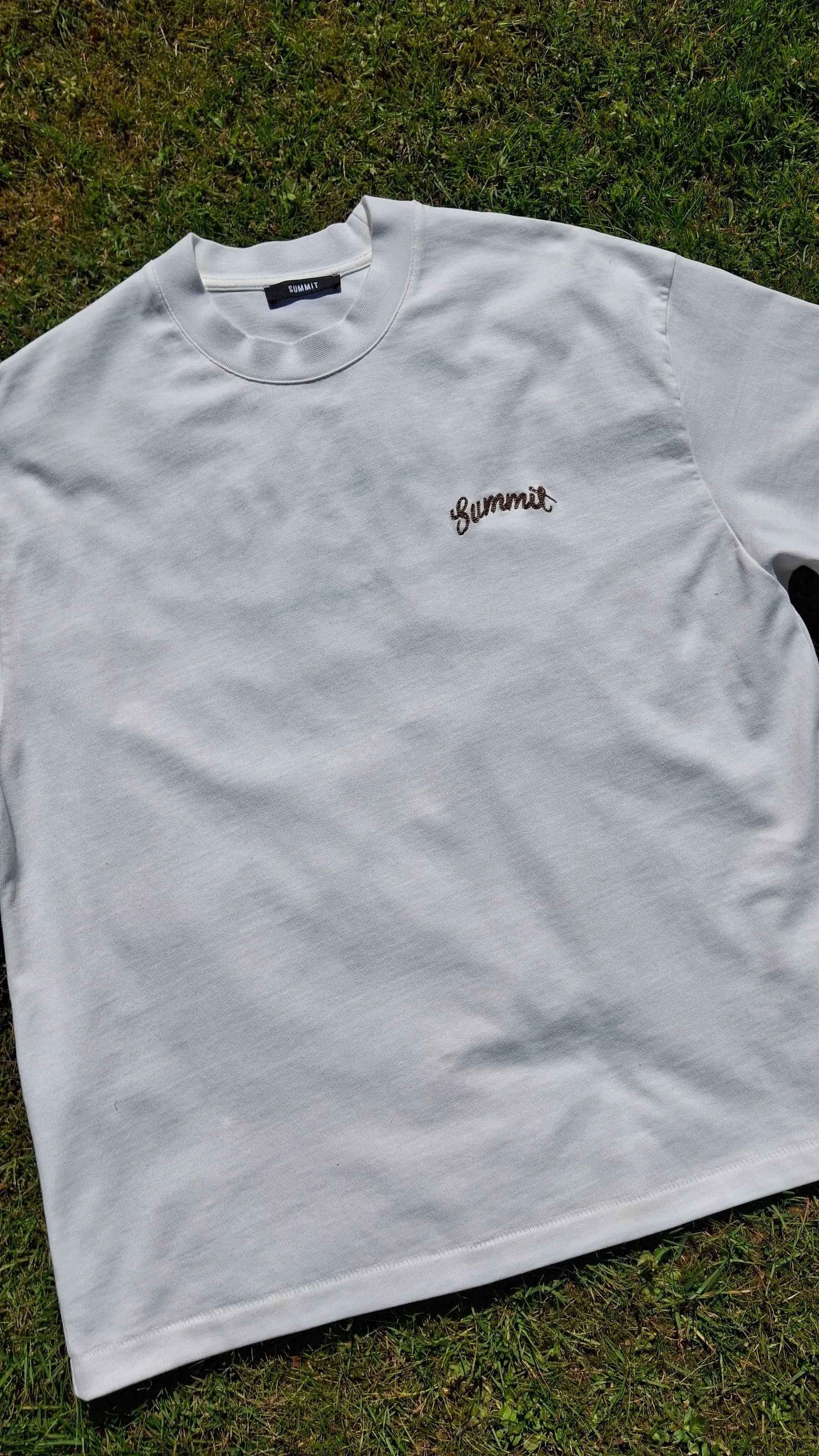 Summit Chainstitch T-Shirt 'Ecru'