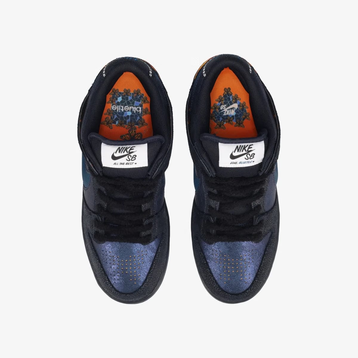 NIKE SB DUNK LOW PRO QS × BLUETILE