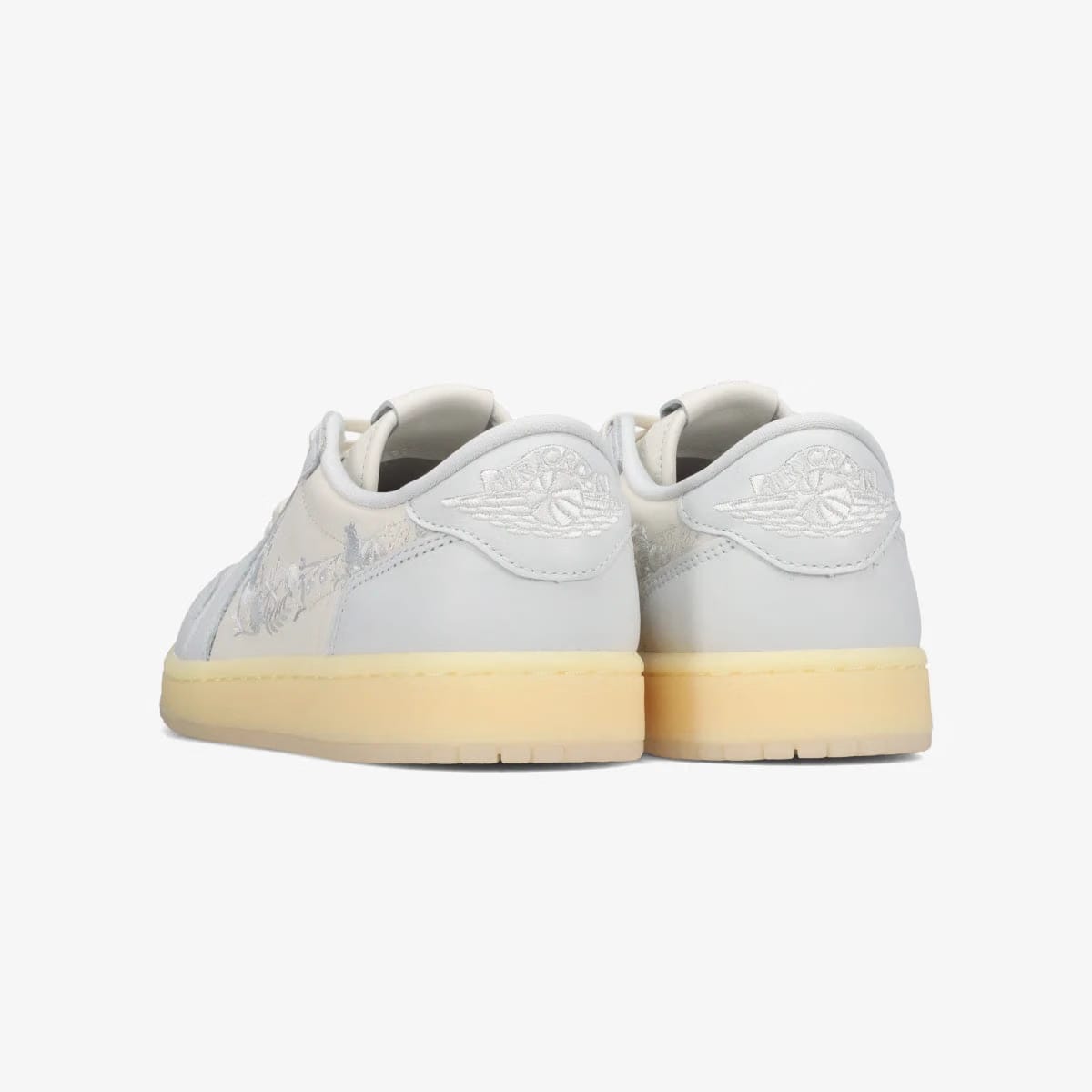 NIKE AIR JORDAN 1 RETRO LOW OG