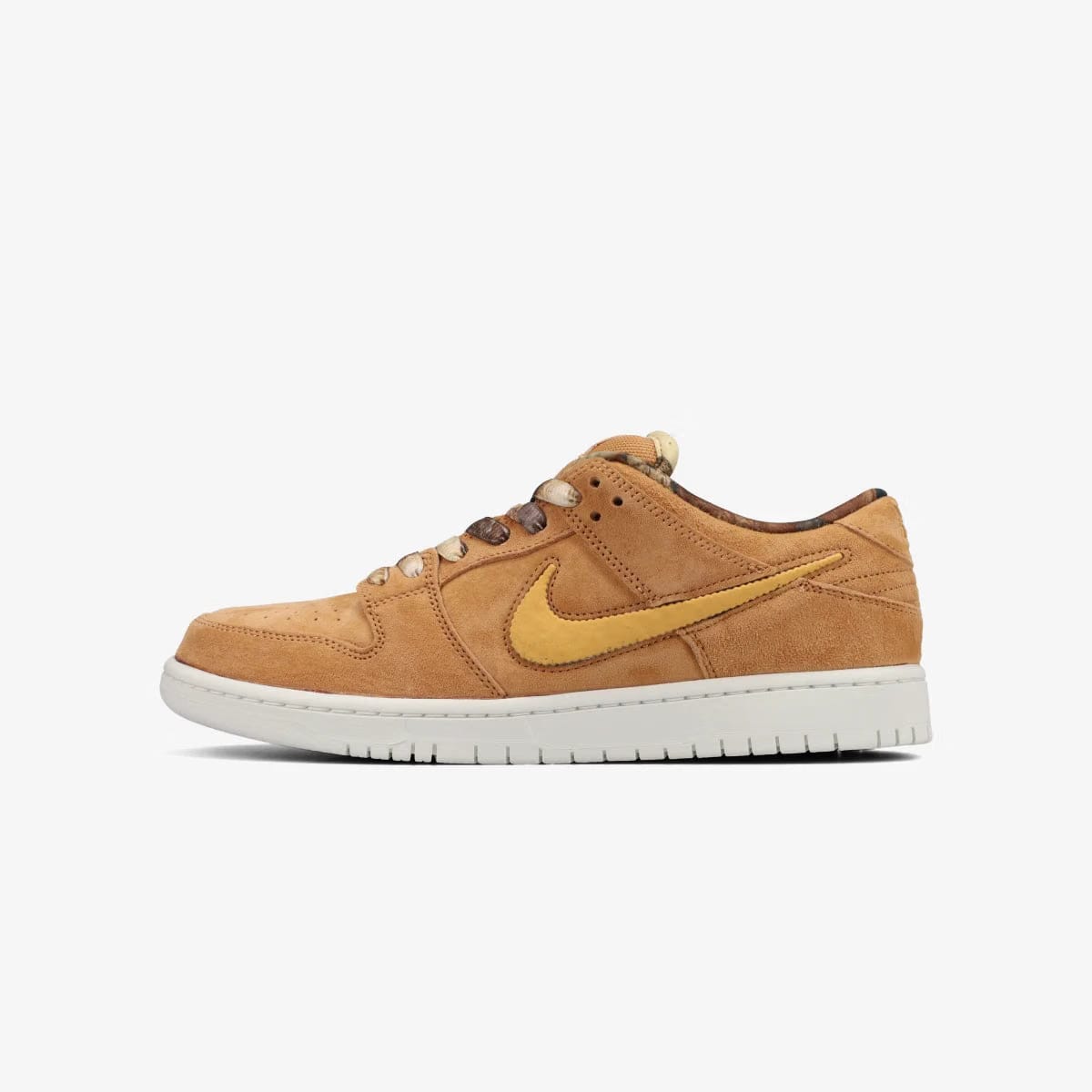NIKE SB DUNK LOW PRO QS × NOTE MANCHESTER