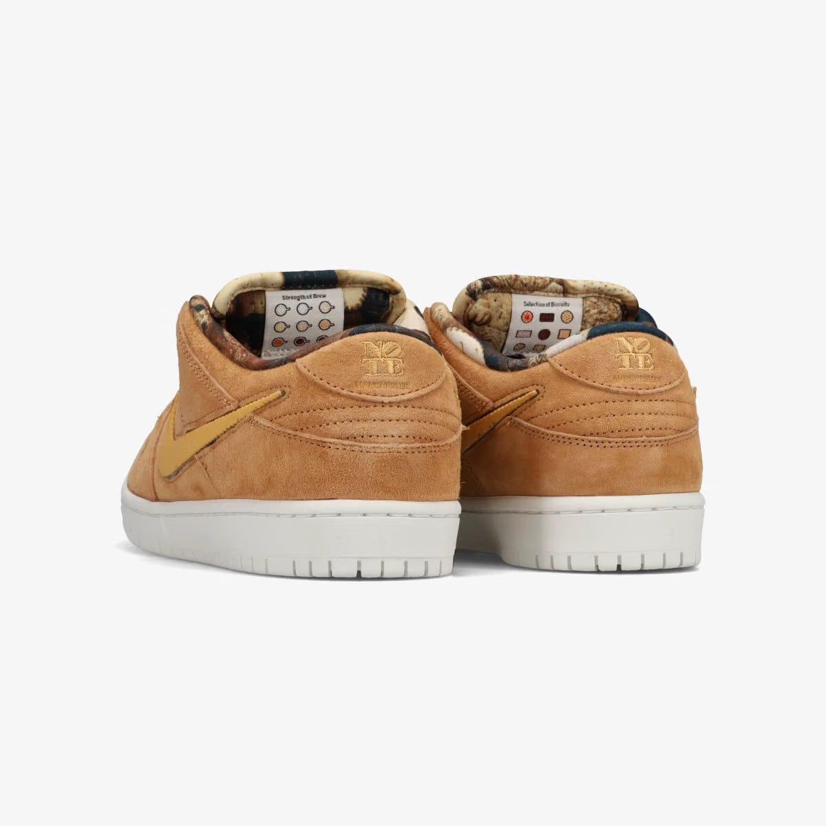 NIKE SB DUNK LOW PRO QS × NOTE MANCHESTER