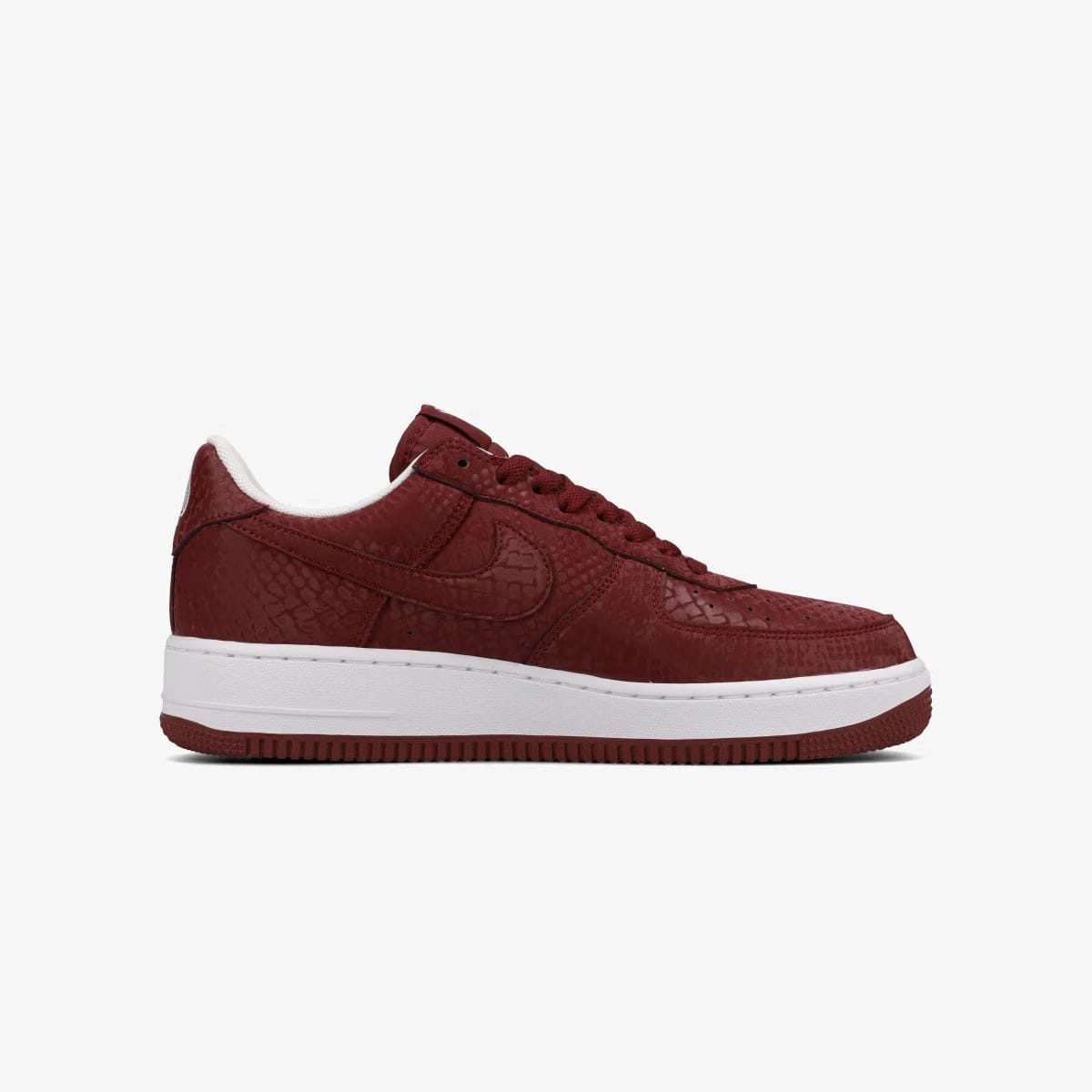 NIKE AIR FORCE 1 LOW × KOBE BRYANT -LOWER MERION AWAY-
