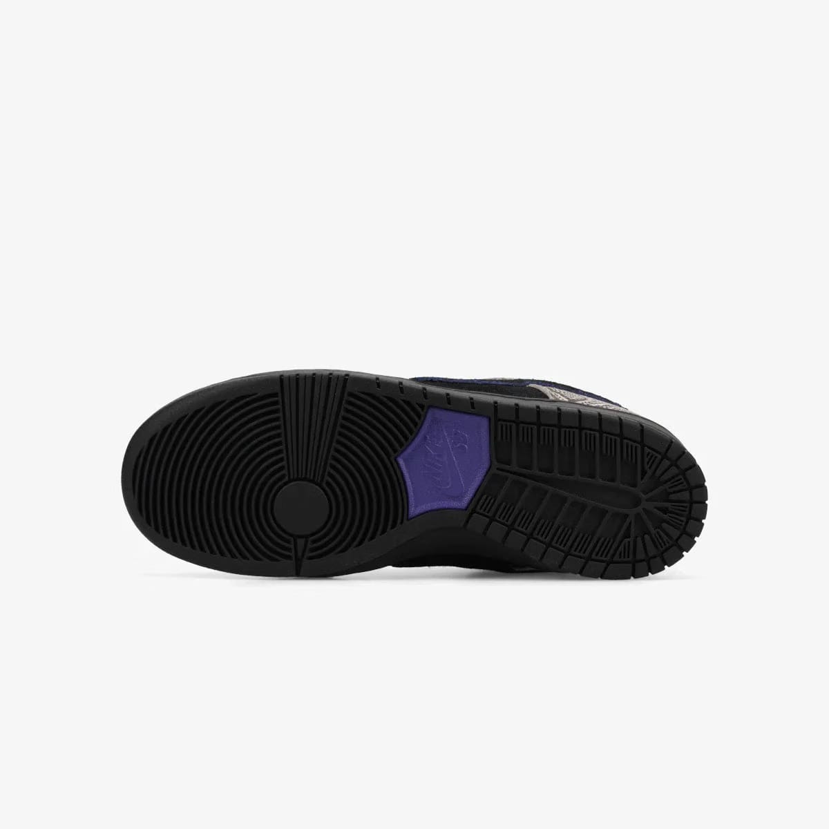 NIKE SB DUNK LOW PRO × DASHAWN JORDAN