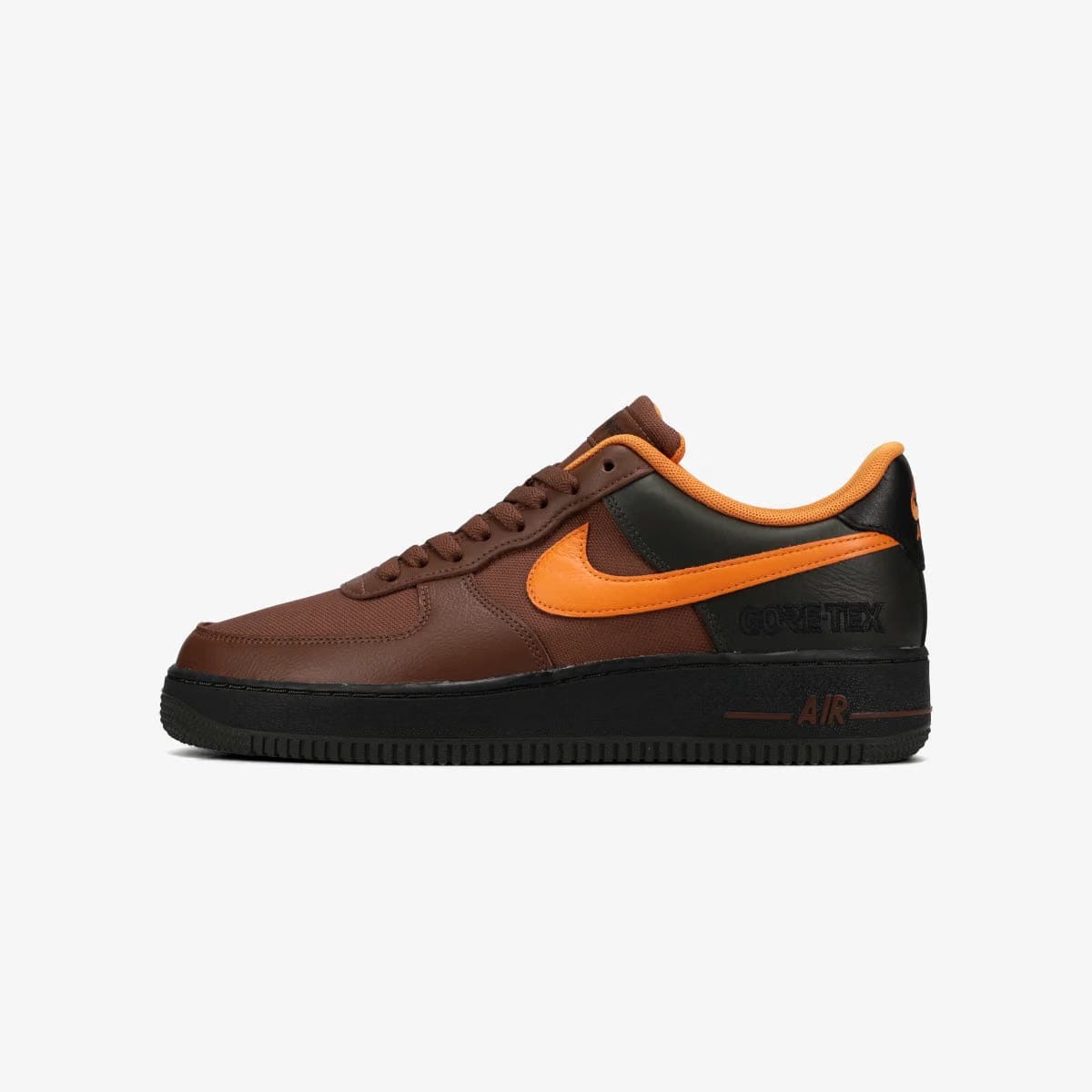 NIKE AIR FORCE 1 LOW GORE-TEX