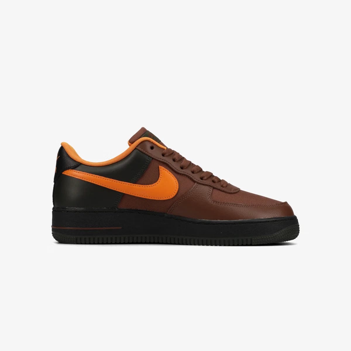 NIKE AIR FORCE 1 LOW GORE-TEX
