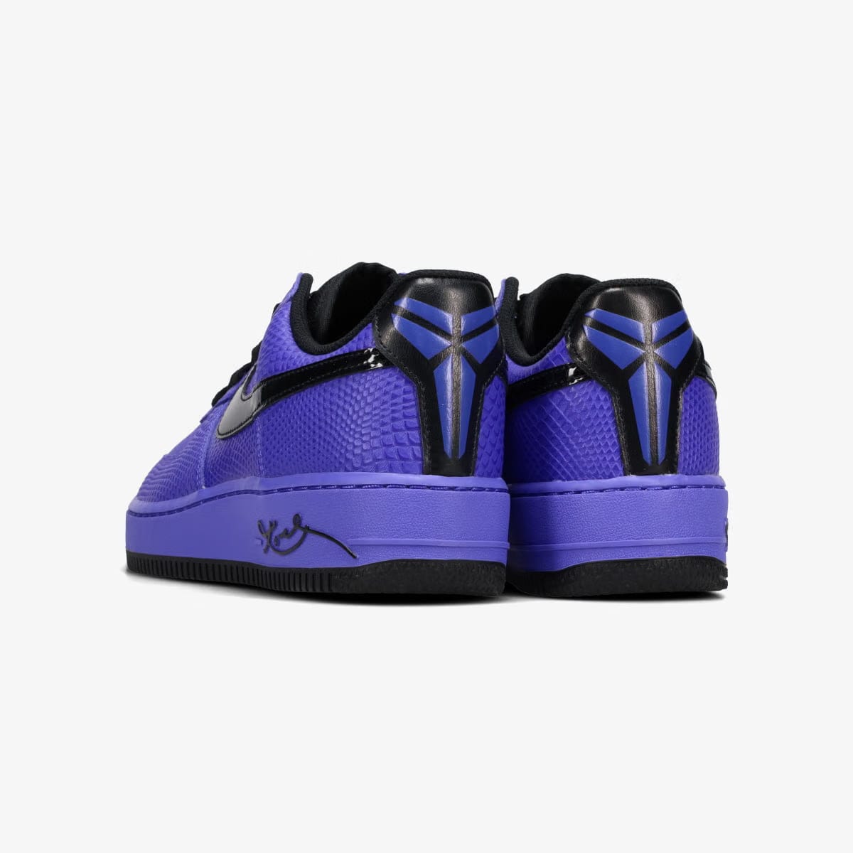 NIKE AIR FORCE 1 LOW PROTRO × FC BARCELONA × KOBE BRYANT
