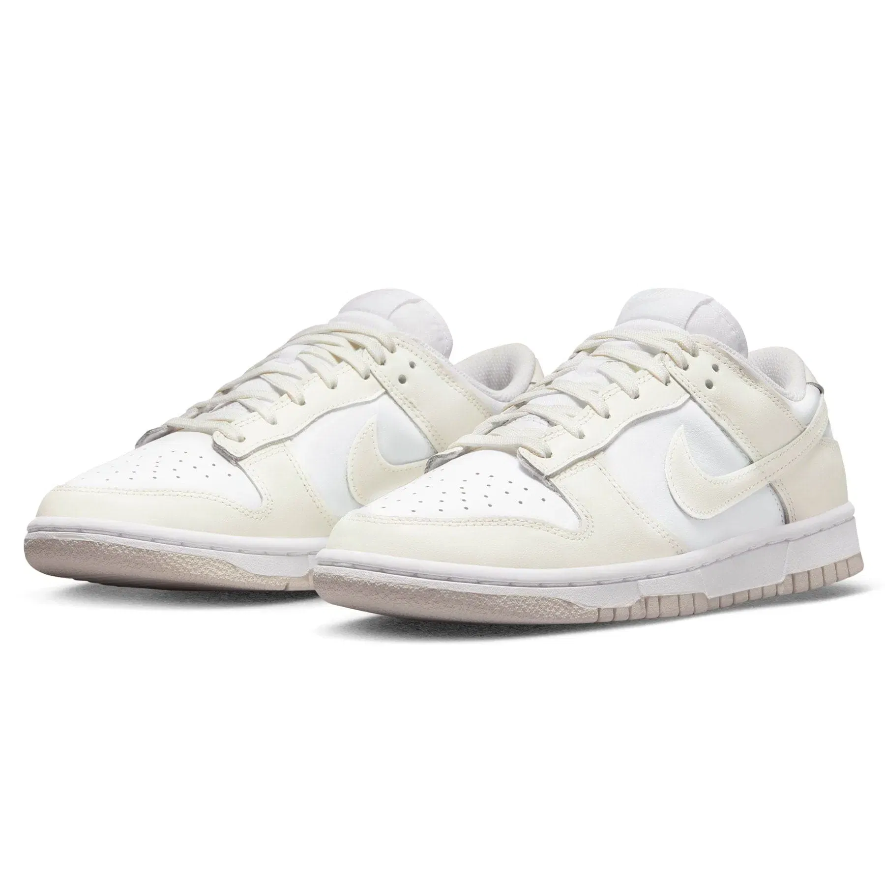 Nike Dunk Low Wmns 'White Sail'