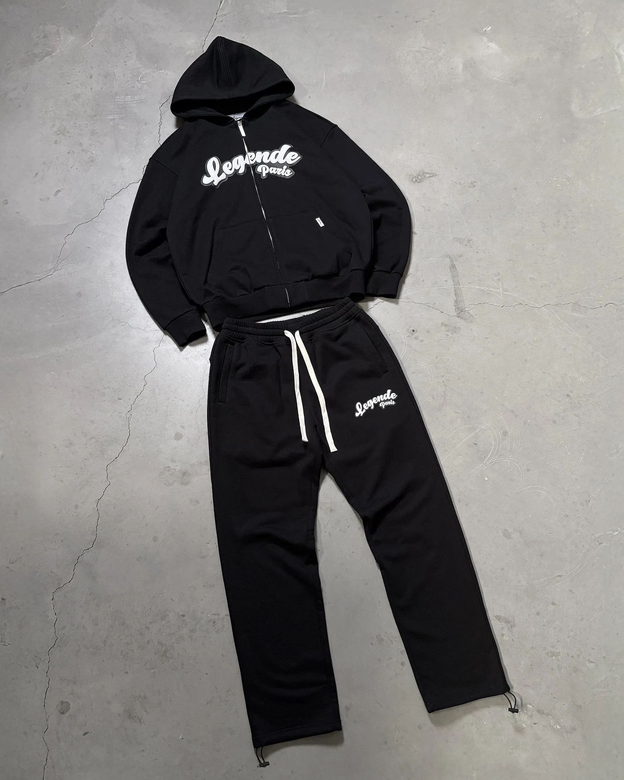 Legende Paris Gum Logo Jogger - Black