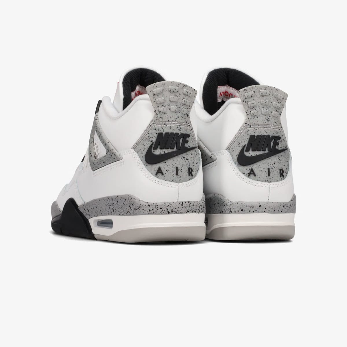 NIKE AIR JORDAN 4 RETRO -WHITE CEMENT-