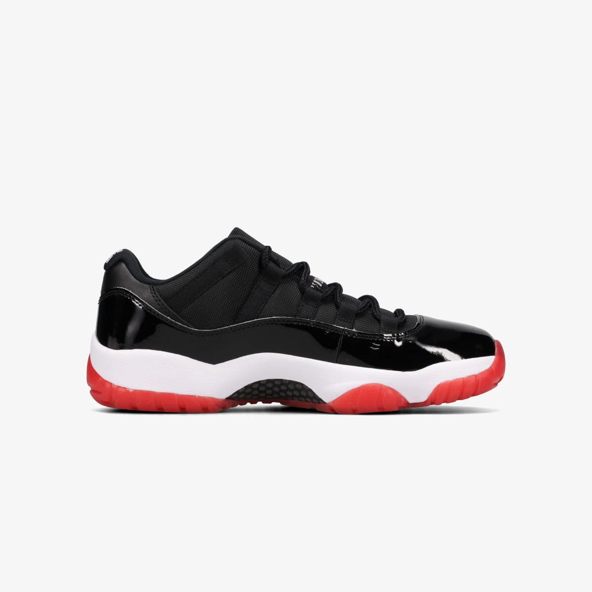 NIKE AIR JORDAN 11 RETRO LOW